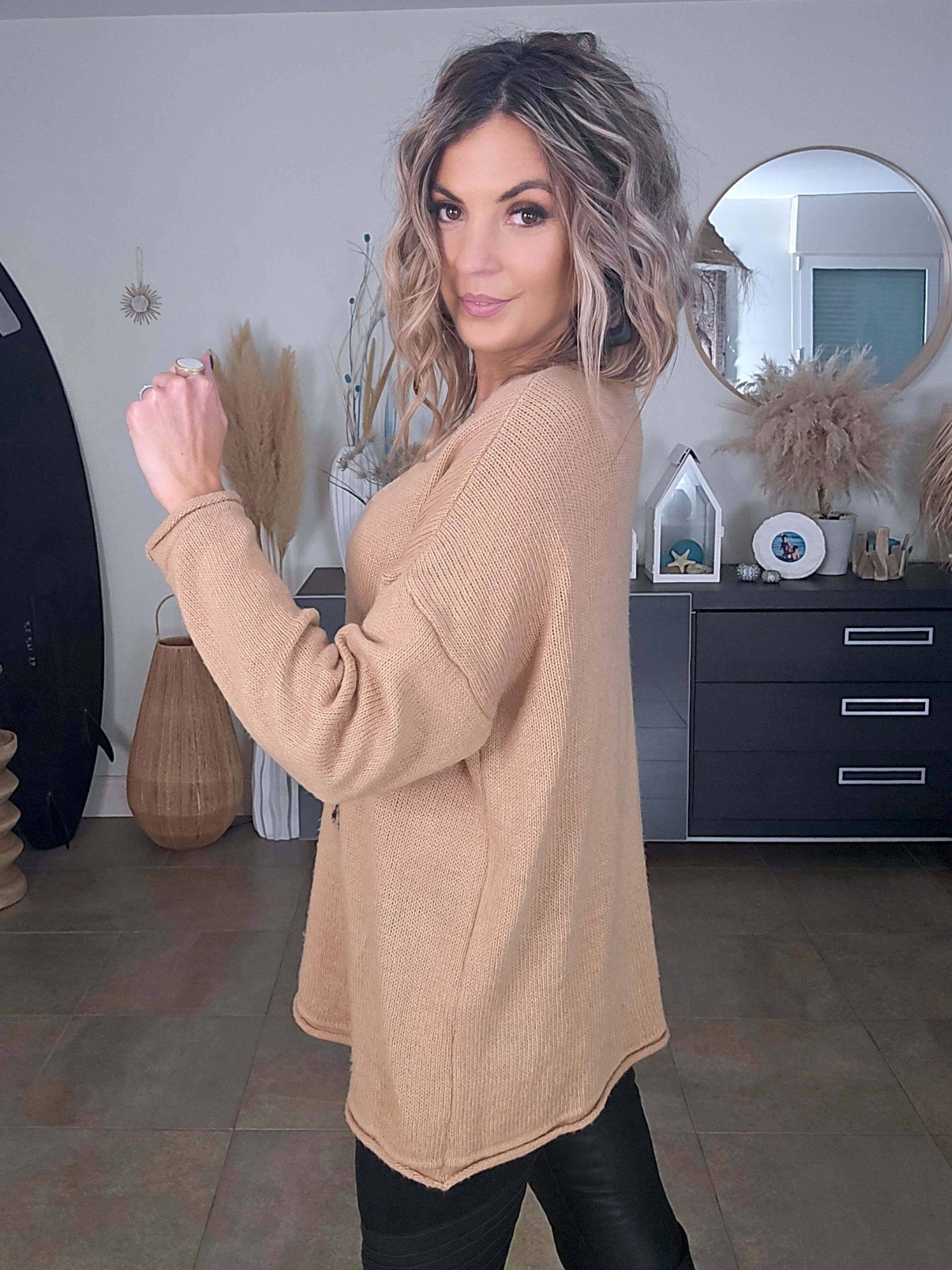 Pull tunique beige girl power - 𝐌𝐚𝐫𝐢𝐧𝐚𝟒𝟒𝐟𝐚𝐦𝐢𝐥𝐲
