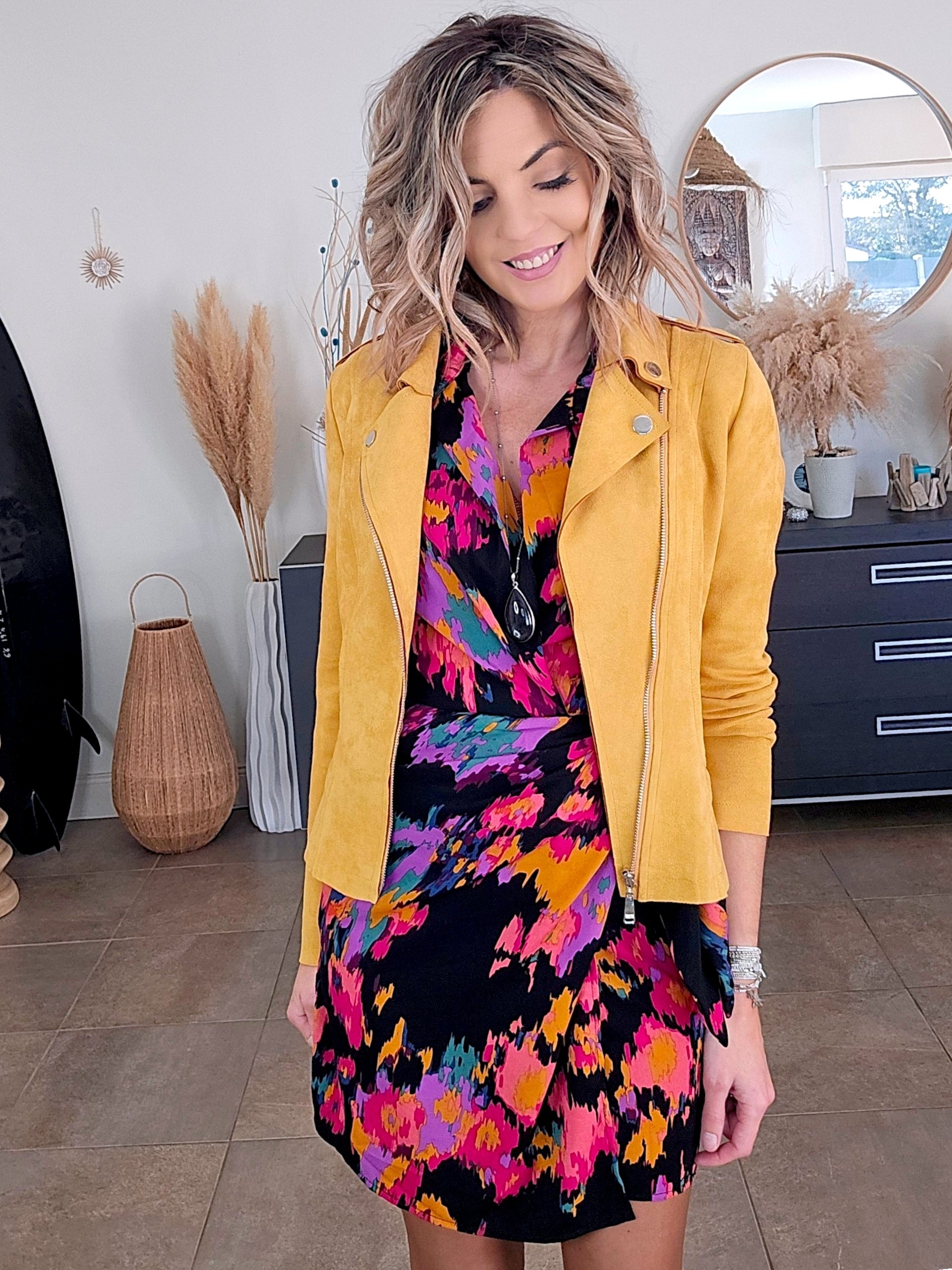 Perfecto suédine jaune - 𝐌𝐚𝐫𝐢𝐧𝐚𝟒𝟒𝐟𝐚𝐦𝐢𝐥𝐲