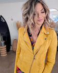Perfecto suédine jaune - 𝐌𝐚𝐫𝐢𝐧𝐚𝟒𝟒𝐟𝐚𝐦𝐢𝐥𝐲