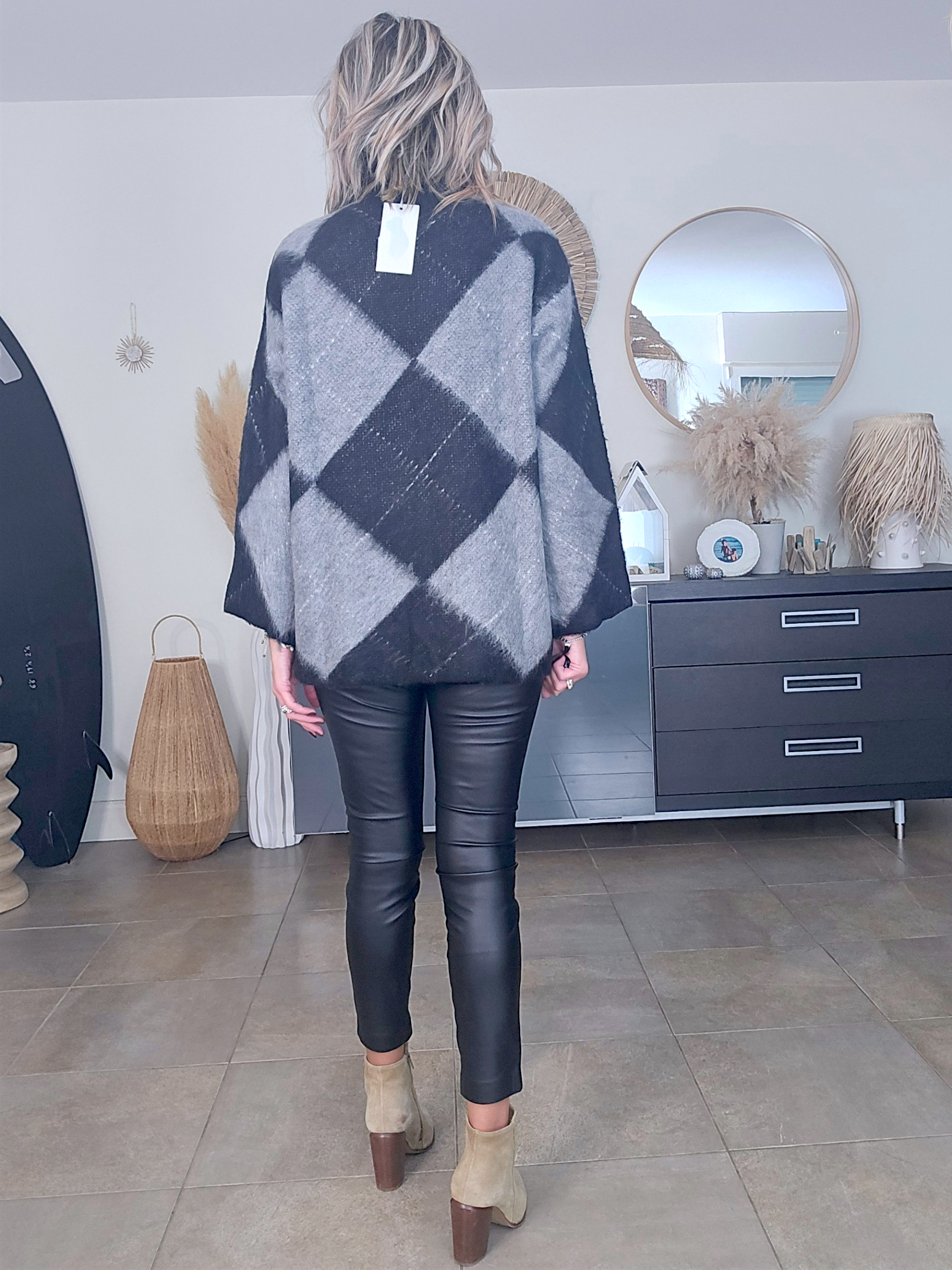 Pull tunique en damier noir - 𝐌𝐚𝐫𝐢𝐧𝐚𝟒𝟒𝐟𝐚𝐦𝐢𝐥𝐲
