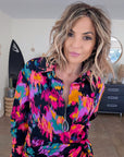 Robe noire à imprimé fleuri lumineux - 𝐌𝐚𝐫𝐢𝐧𝐚𝟒𝟒𝐟𝐚𝐦𝐢𝐥𝐲