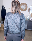 Doudoune matelassée gris métallisé - 𝐌𝐚𝐫𝐢𝐧𝐚𝟒𝟒𝐟𝐚𝐦𝐢𝐥𝐲