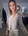 Veste en jean à imprimé léopard - 𝐌𝐚𝐫𝐢𝐧𝐚𝟒𝟒𝐟𝐚𝐦𝐢𝐥𝐲