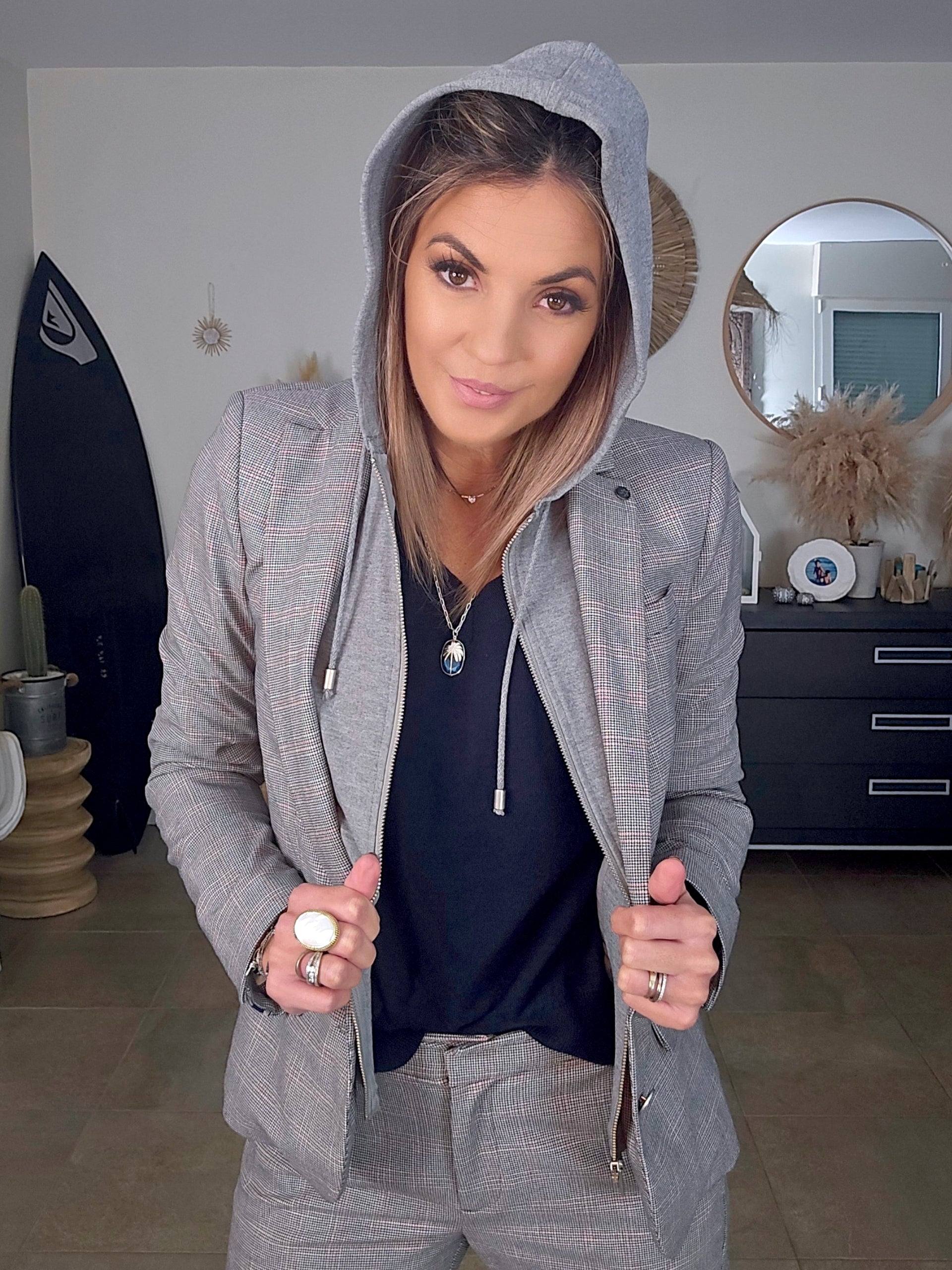 Veste à capuche à imprimé à carreaux - 𝐌𝐚𝐫𝐢𝐧𝐚𝟒𝟒𝐟𝐚𝐦𝐢𝐥𝐲