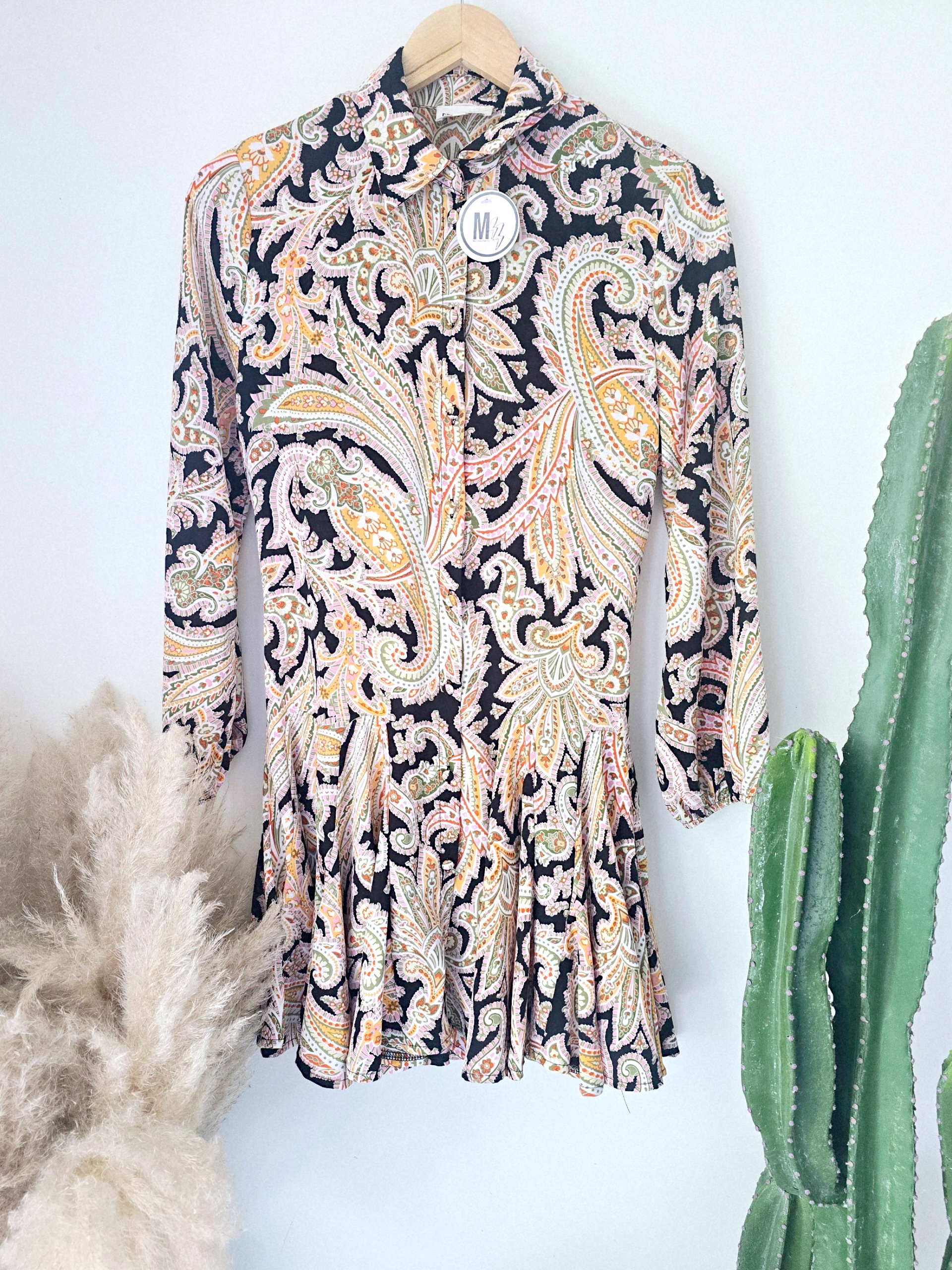 Robe salsa - 𝐌𝐚𝐫𝐢𝐧𝐚𝟒𝟒𝐟𝐚𝐦𝐢𝐥𝐲