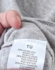 Pull gris clair à bandes latérales arc-en-ciel - 𝐌𝐚𝐫𝐢𝐧𝐚𝟒𝟒𝐟𝐚𝐦𝐢𝐥𝐲