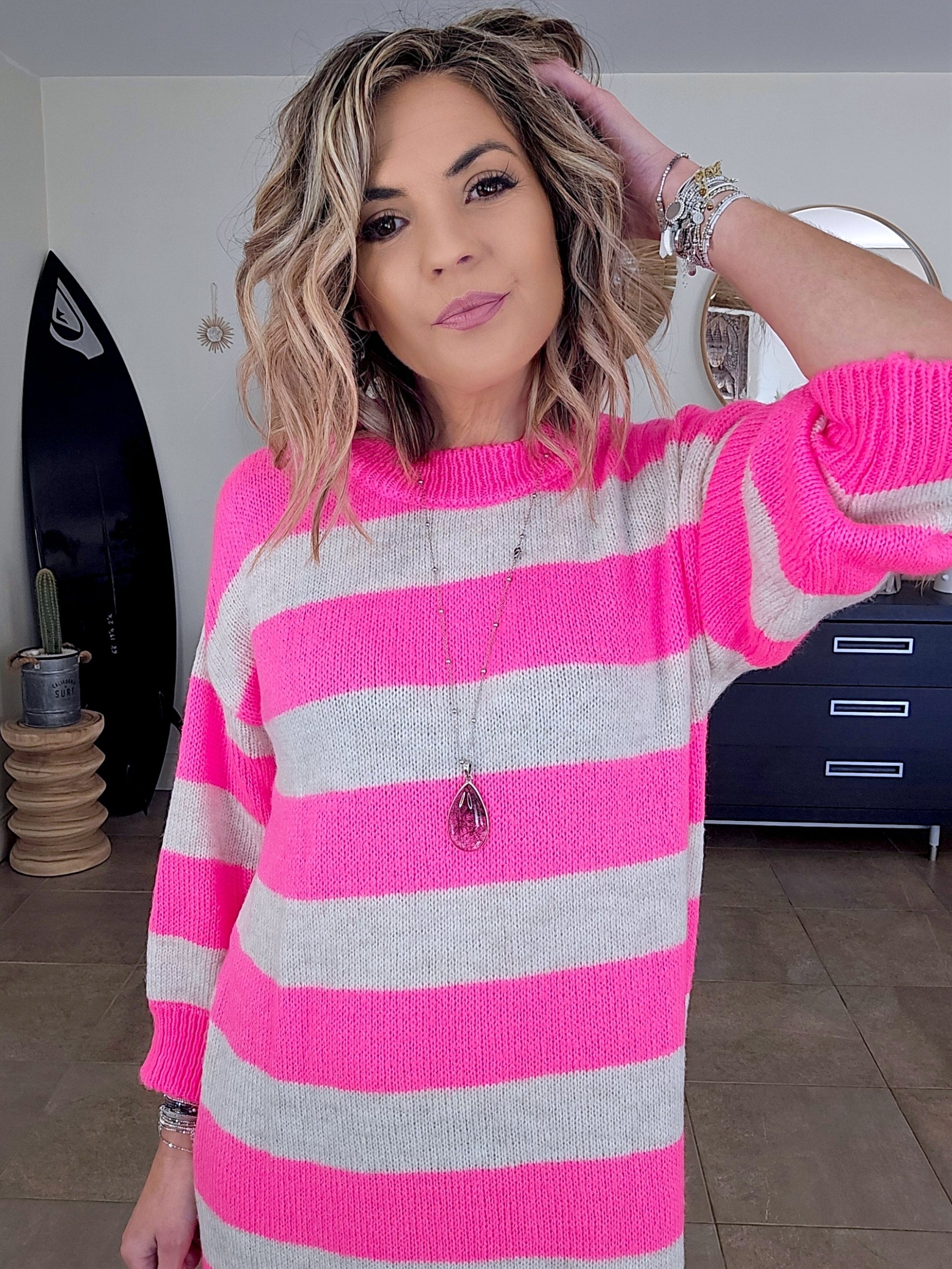 Robe pull rayé rose fluo - 𝐌𝐚𝐫𝐢𝐧𝐚𝟒𝟒𝐟𝐚𝐦𝐢𝐥𝐲