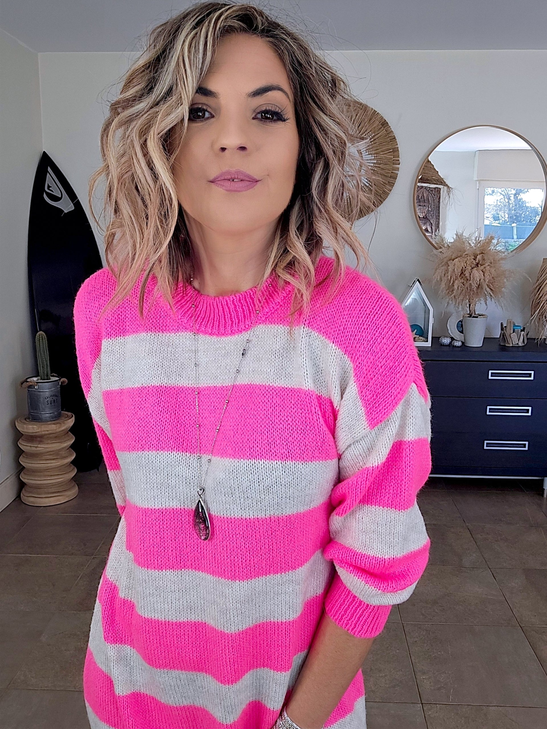 Robe pull rayé rose fluo - 𝐌𝐚𝐫𝐢𝐧𝐚𝟒𝟒𝐟𝐚𝐦𝐢𝐥𝐲