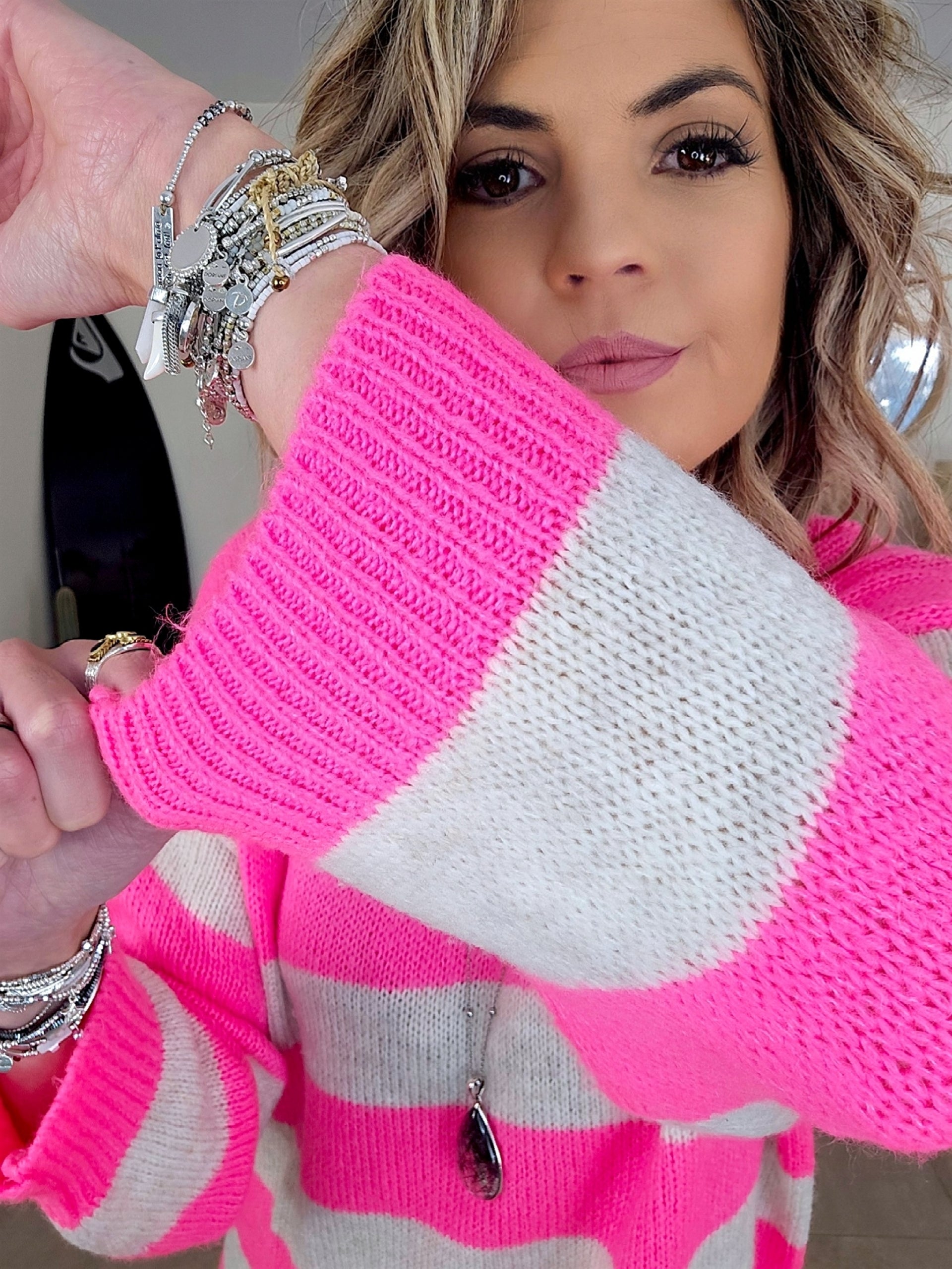 Robe pull rayé rose fluo - 𝐌𝐚𝐫𝐢𝐧𝐚𝟒𝟒𝐟𝐚𝐦𝐢𝐥𝐲