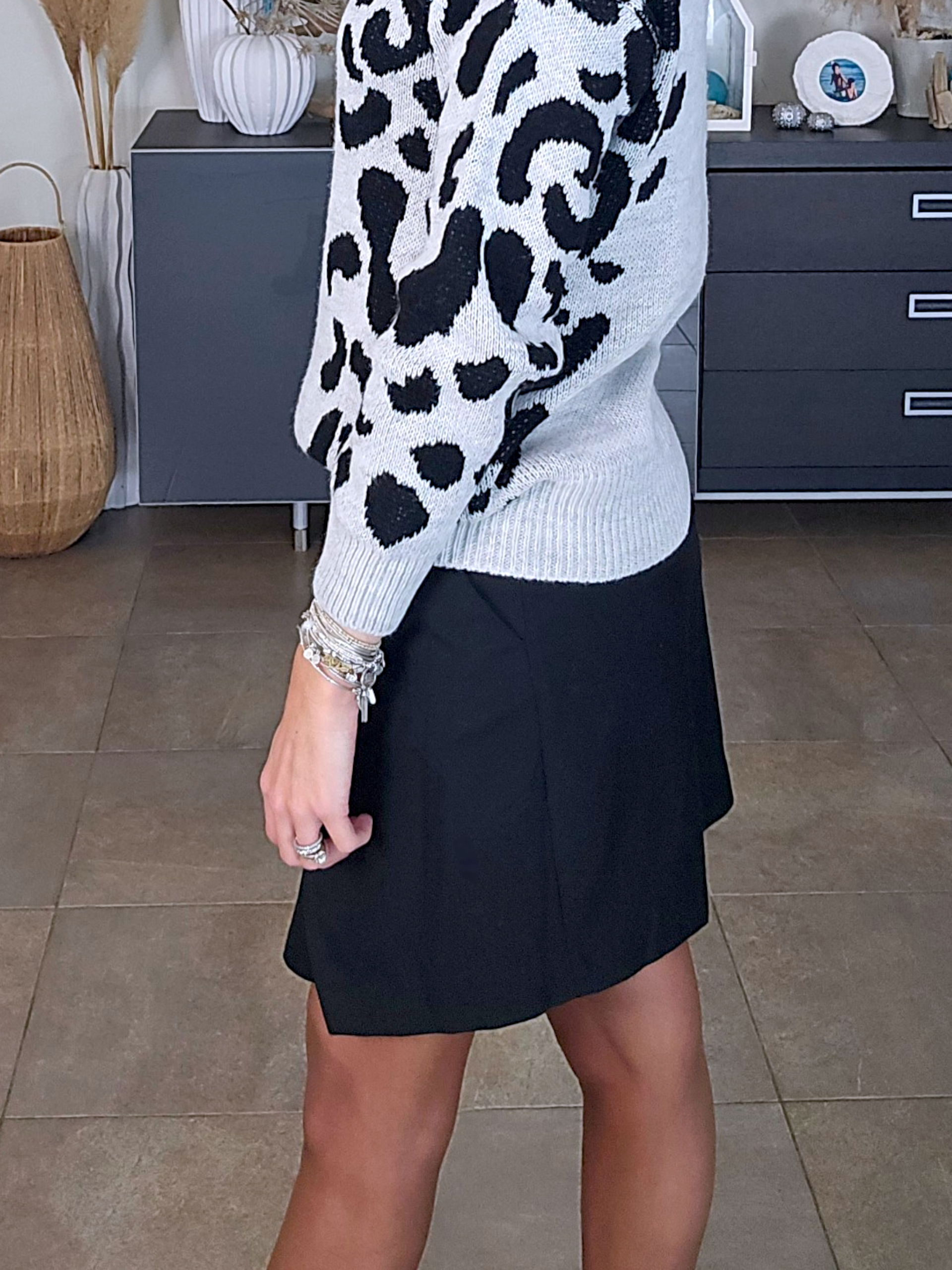 Jupe noire coupe tulipe - 𝐌𝐚𝐫𝐢𝐧𝐚𝟒𝟒𝐟𝐚𝐦𝐢𝐥𝐲