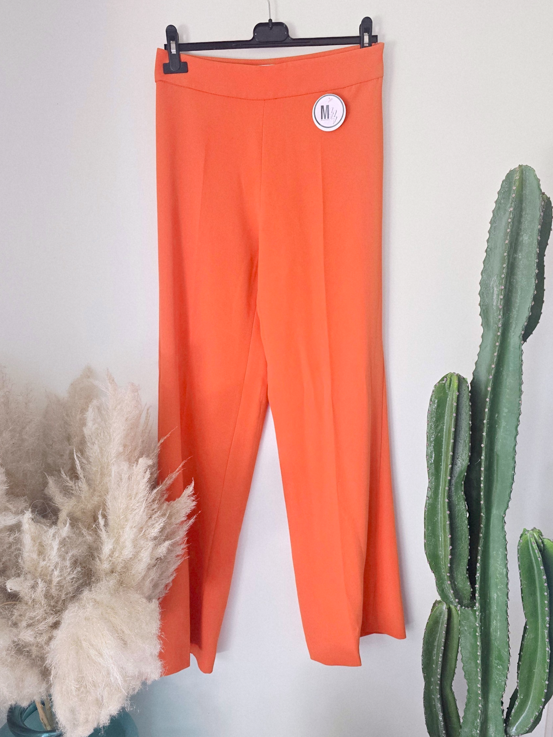 Pantalon palazzo orange - 𝐌𝐚𝐫𝐢𝐧𝐚𝟒𝟒𝐟𝐚𝐦𝐢𝐥𝐲