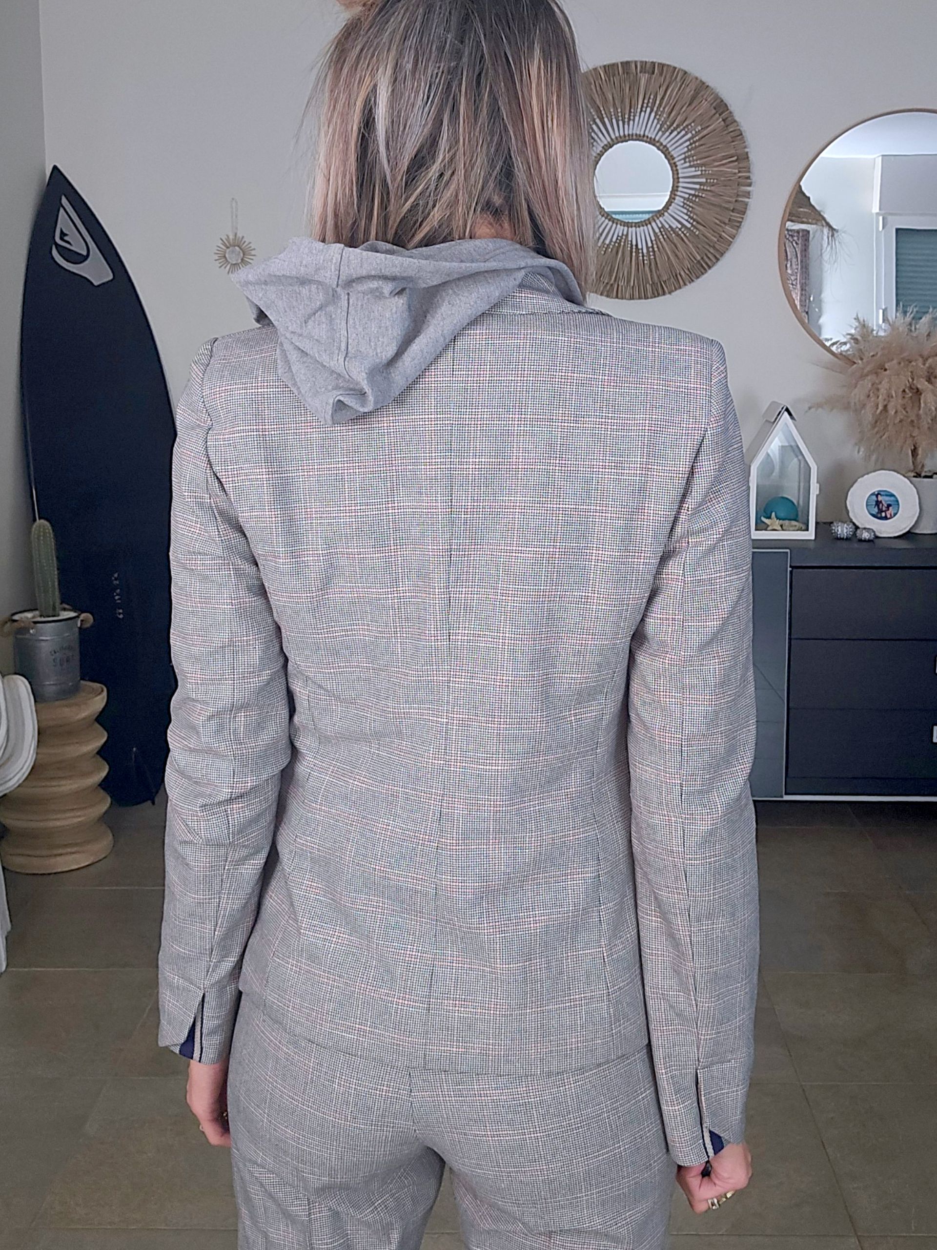 Veste à capuche à imprimé à carreaux - 𝐌𝐚𝐫𝐢𝐧𝐚𝟒𝟒𝐟𝐚𝐦𝐢𝐥𝐲