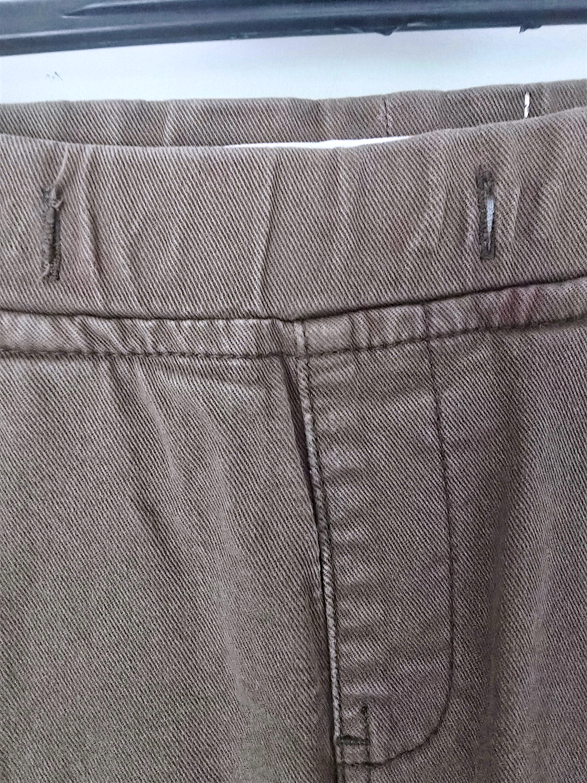 Pantalon cargo kaki - 𝐌𝐚𝐫𝐢𝐧𝐚𝟒𝟒𝐟𝐚𝐦𝐢𝐥𝐲