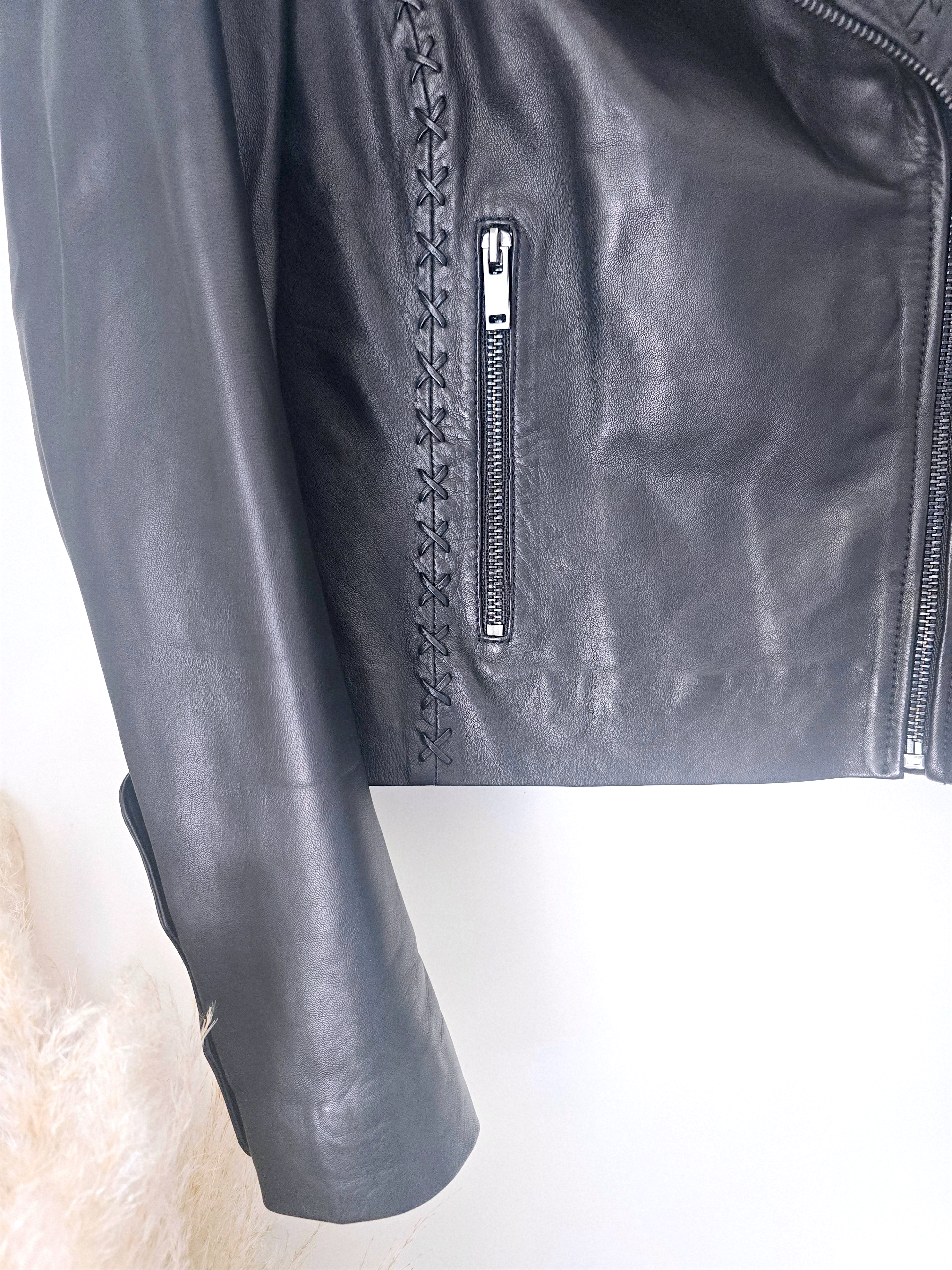 Perfecto noir 100% cuir - 𝐌𝐚𝐫𝐢𝐧𝐚𝟒𝟒𝐟𝐚𝐦𝐢𝐥𝐲