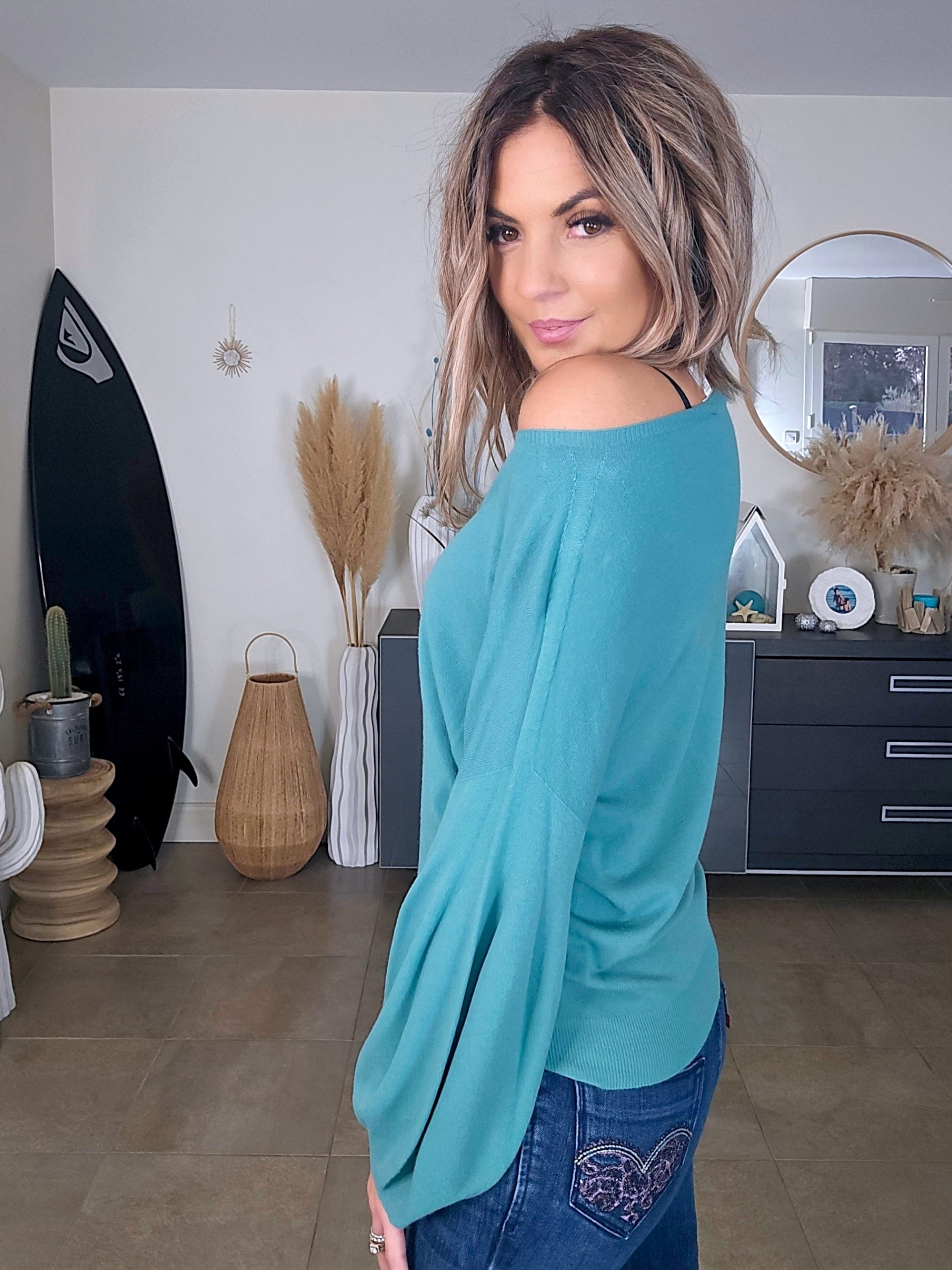 Pull bleu à maille fine - 𝐌𝐚𝐫𝐢𝐧𝐚𝟒𝟒𝐟𝐚𝐦𝐢𝐥𝐲
