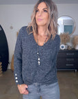 Pull gris anthracite à maille douce et chaude - 𝐌𝐚𝐫𝐢𝐧𝐚𝟒𝟒𝐟𝐚𝐦𝐢𝐥𝐲