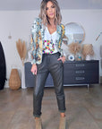 T-shirt blanc muni de perles multicolores peace n'love - 𝐌𝐚𝐫𝐢𝐧𝐚𝟒𝟒𝐟𝐚𝐦𝐢𝐥𝐲