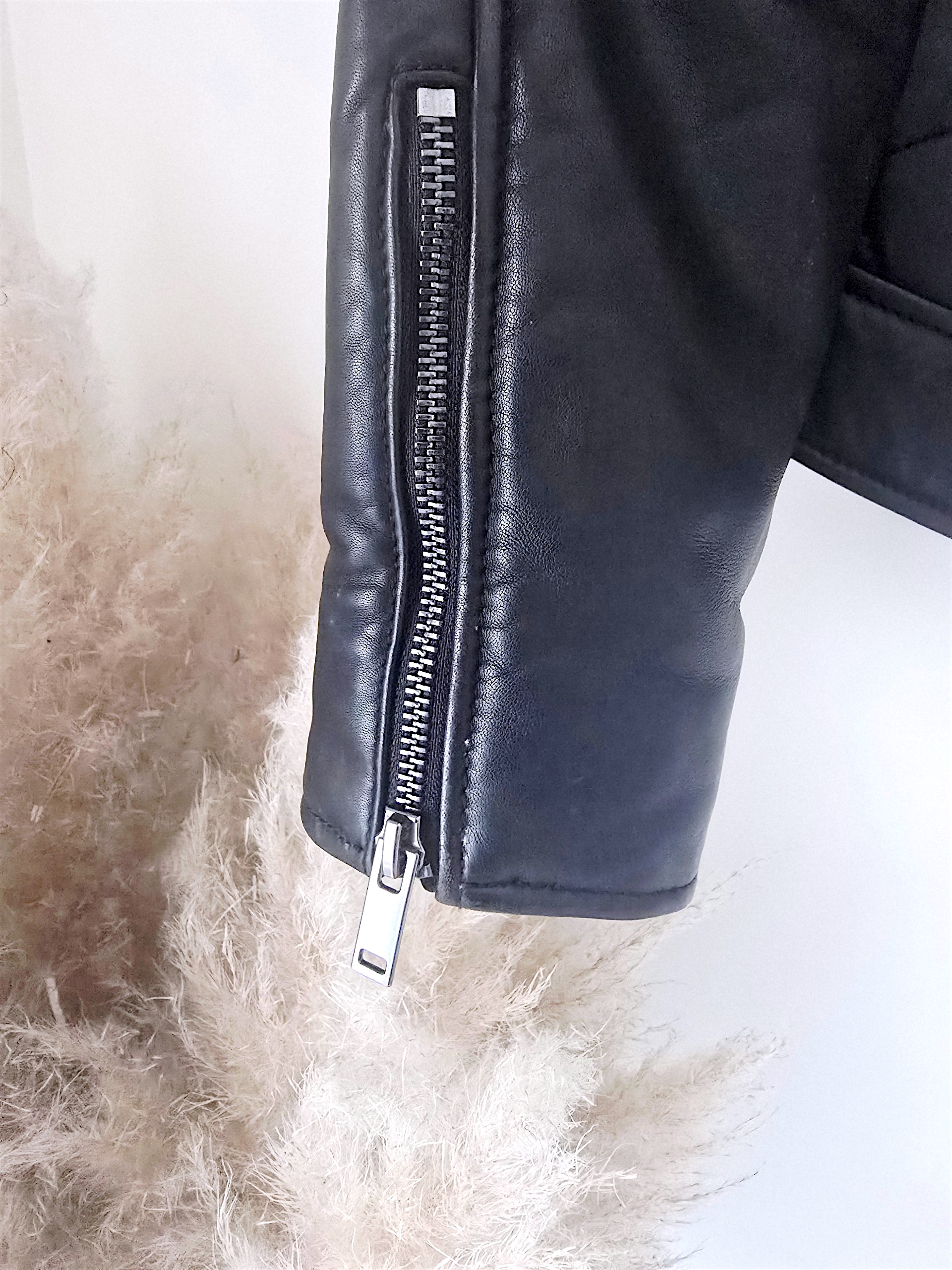 Perfecto noir matelassé 100% cuir - 𝐌𝐚𝐫𝐢𝐧𝐚𝟒𝟒𝐟𝐚𝐦𝐢𝐥𝐲
