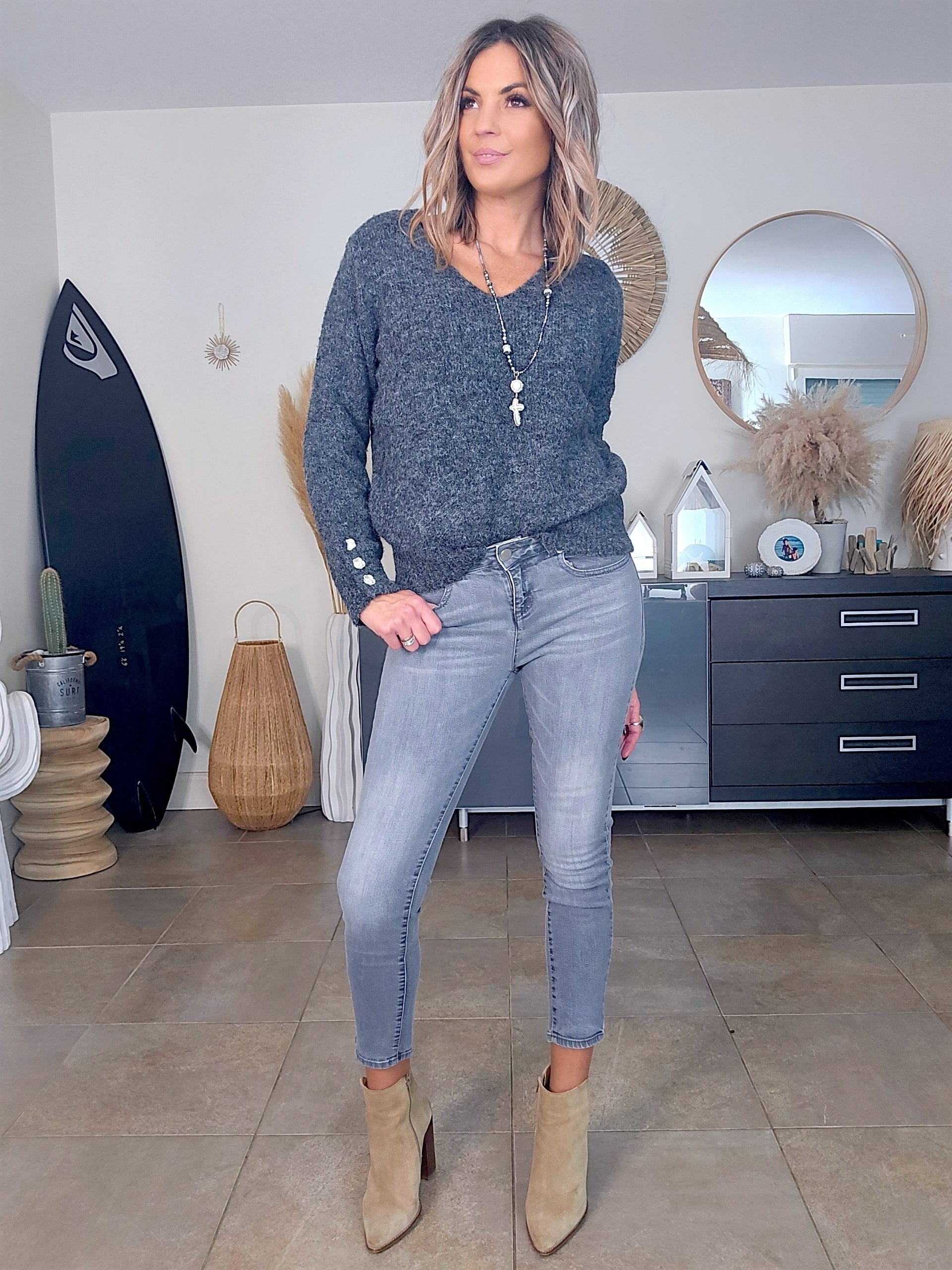Pull gris anthracite à maille douce et chaude - 𝐌𝐚𝐫𝐢𝐧𝐚𝟒𝟒𝐟𝐚𝐦𝐢𝐥𝐲