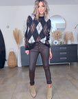 Pull à damiers marron - 𝐌𝐚𝐫𝐢𝐧𝐚𝟒𝟒𝐟𝐚𝐦𝐢𝐥𝐲
