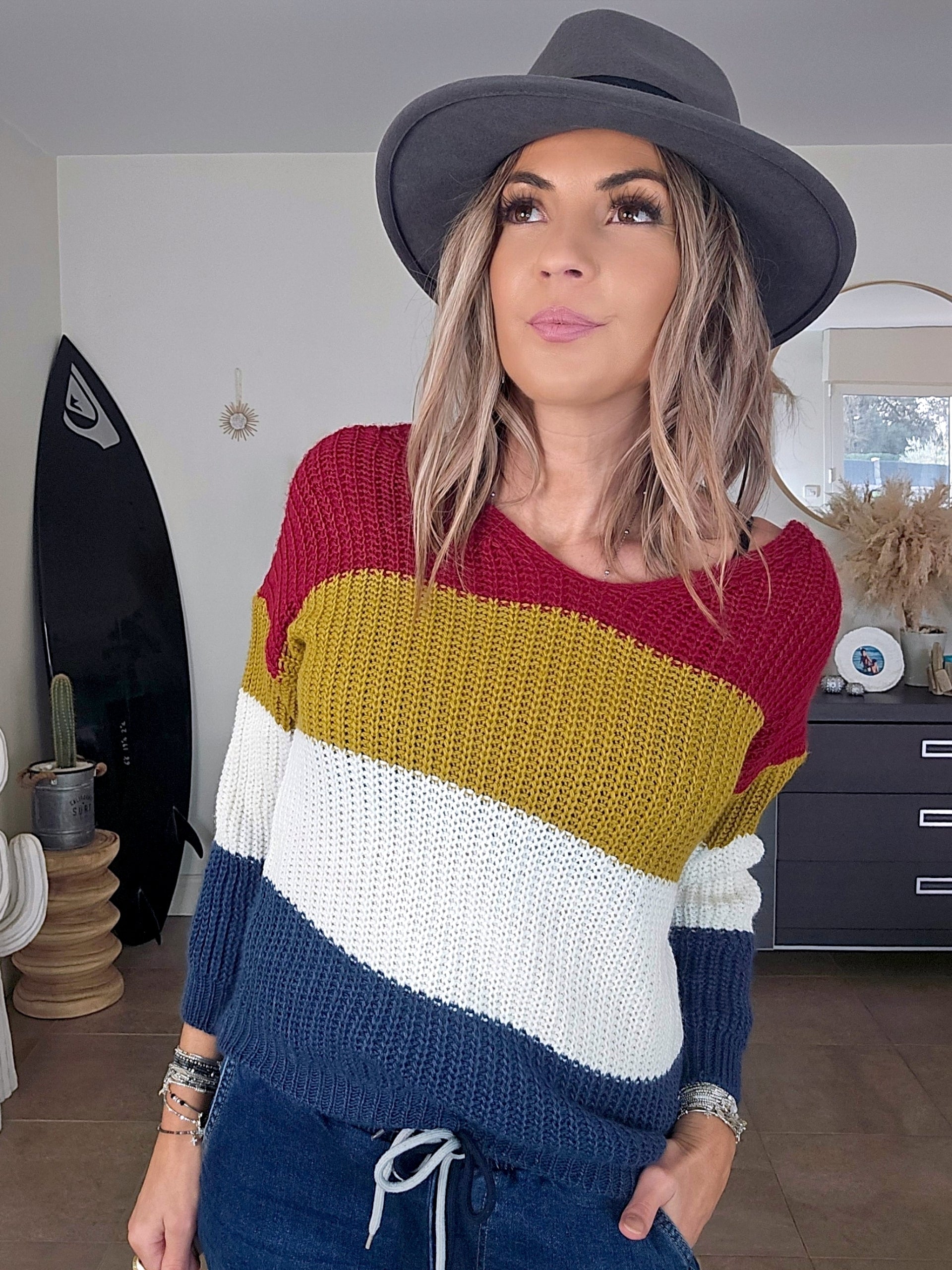 Pull tricolore double sens - 𝐌𝐚𝐫𝐢𝐧𝐚𝟒𝟒𝐟𝐚𝐦𝐢𝐥𝐲