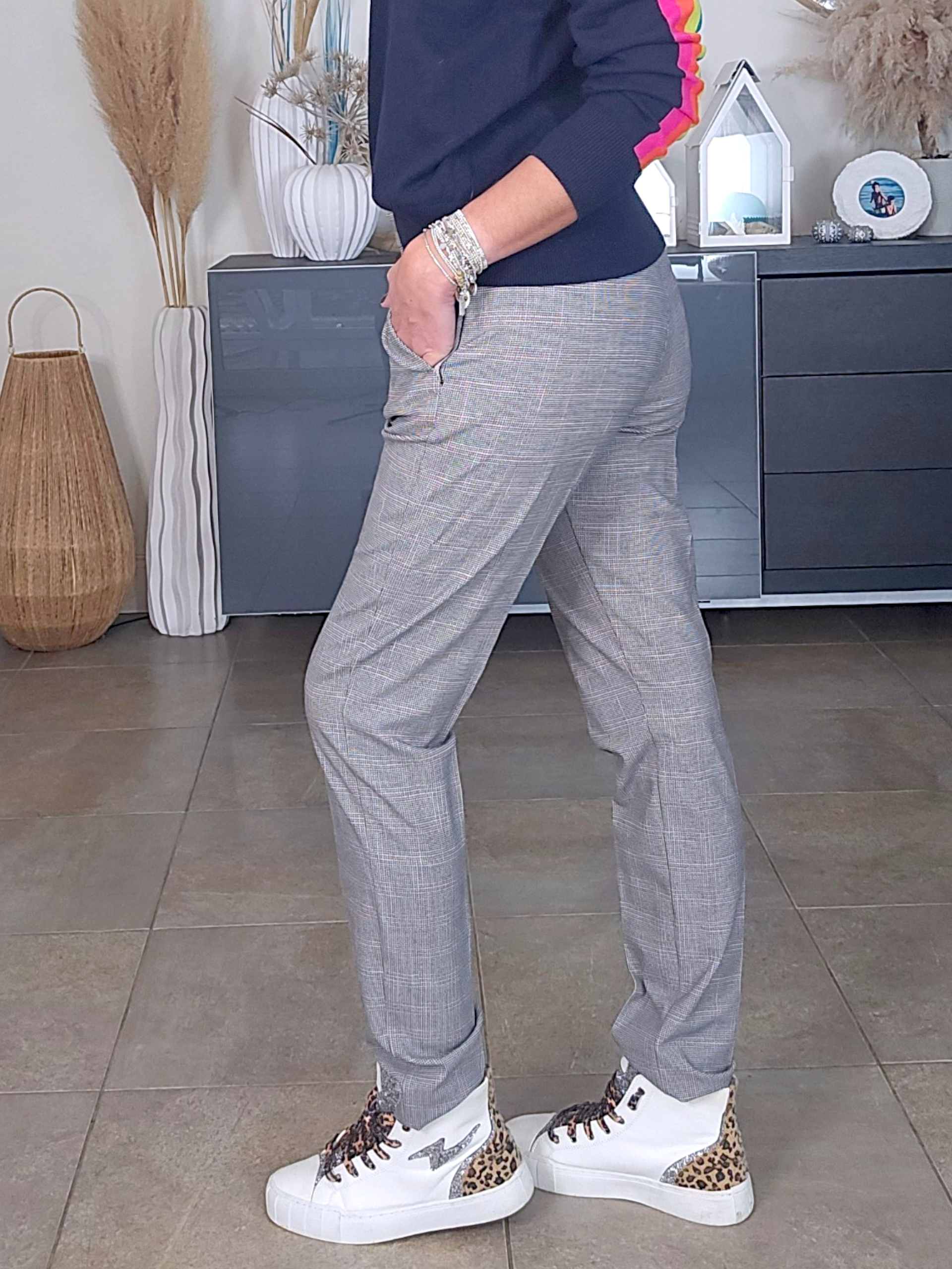 Pantalon chic à carreaux - 𝐌𝐚𝐫𝐢𝐧𝐚𝟒𝟒𝐟𝐚𝐦𝐢𝐥𝐲