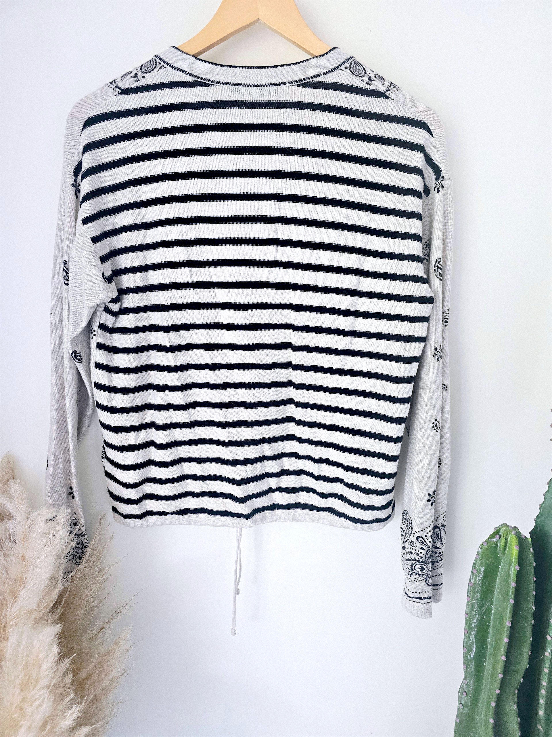 Cardigan marinière à imprimé bandana - 𝐌𝐚𝐫𝐢𝐧𝐚𝟒𝟒𝐟𝐚𝐦𝐢𝐥𝐲