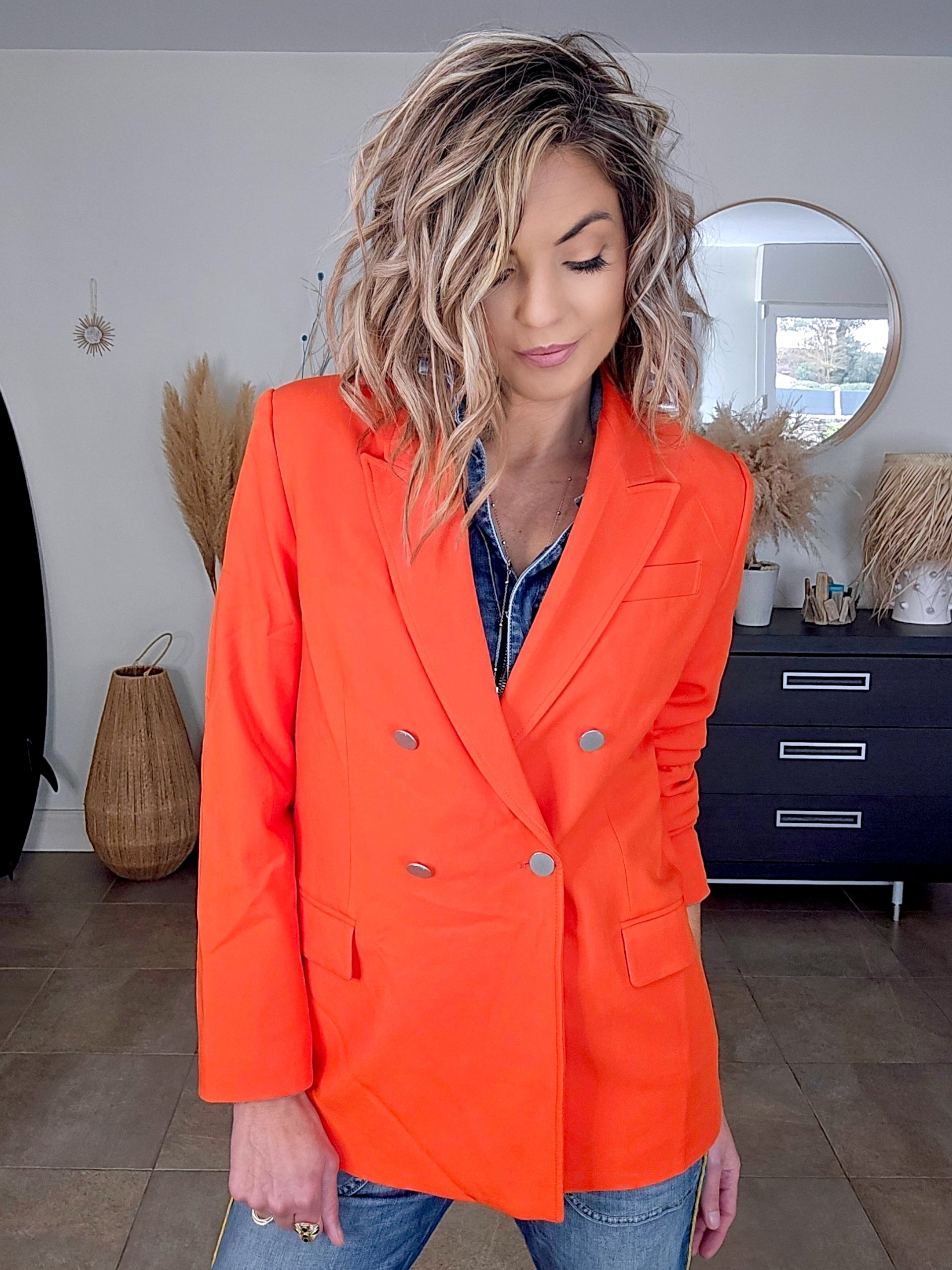 Blazer orange - 𝐌𝐚𝐫𝐢𝐧𝐚𝟒𝟒𝐟𝐚𝐦𝐢𝐥𝐲