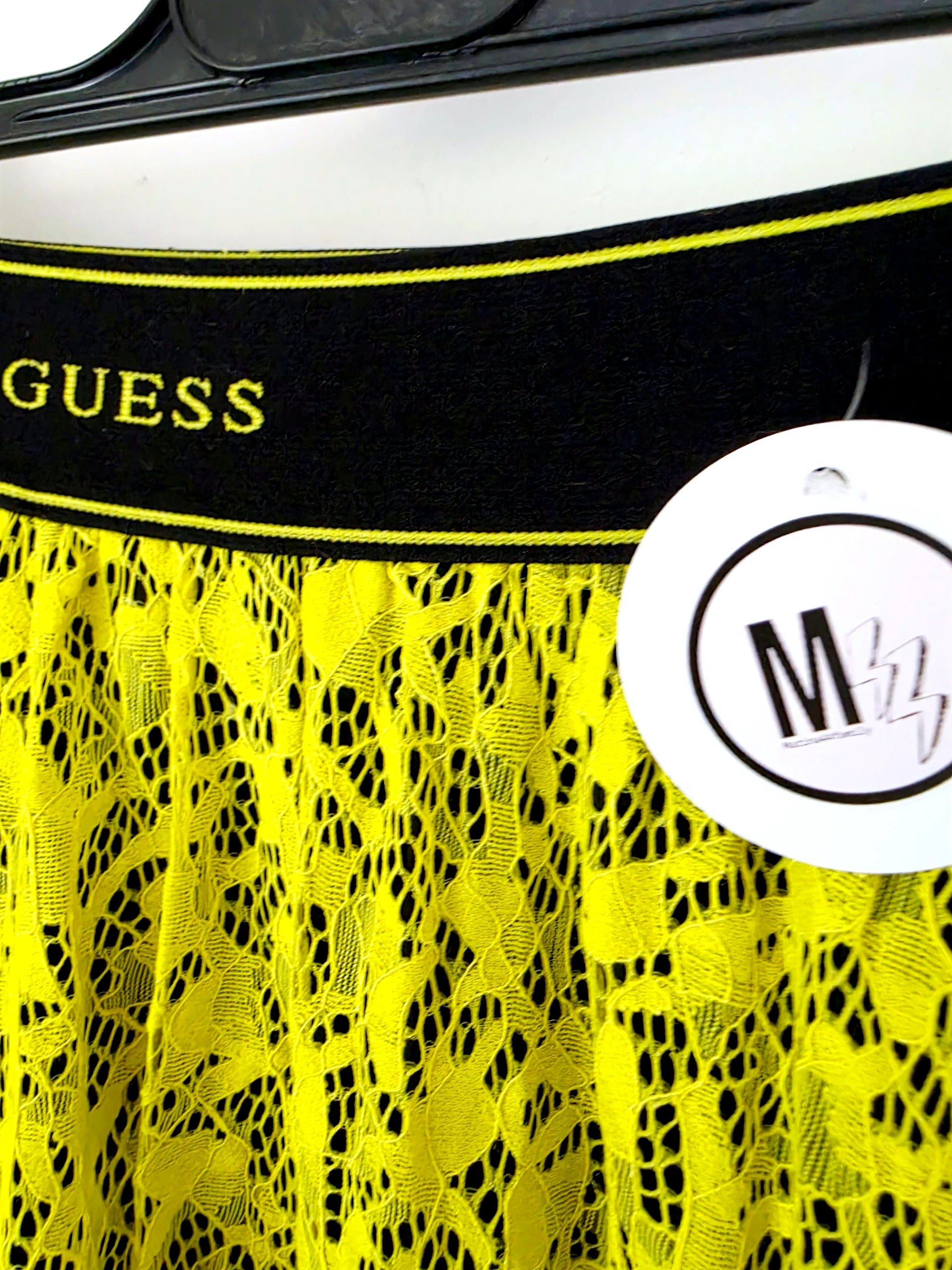 Jupe jaune en dentelle - 𝐌𝐚𝐫𝐢𝐧𝐚𝟒𝟒𝐟𝐚𝐦𝐢𝐥𝐲