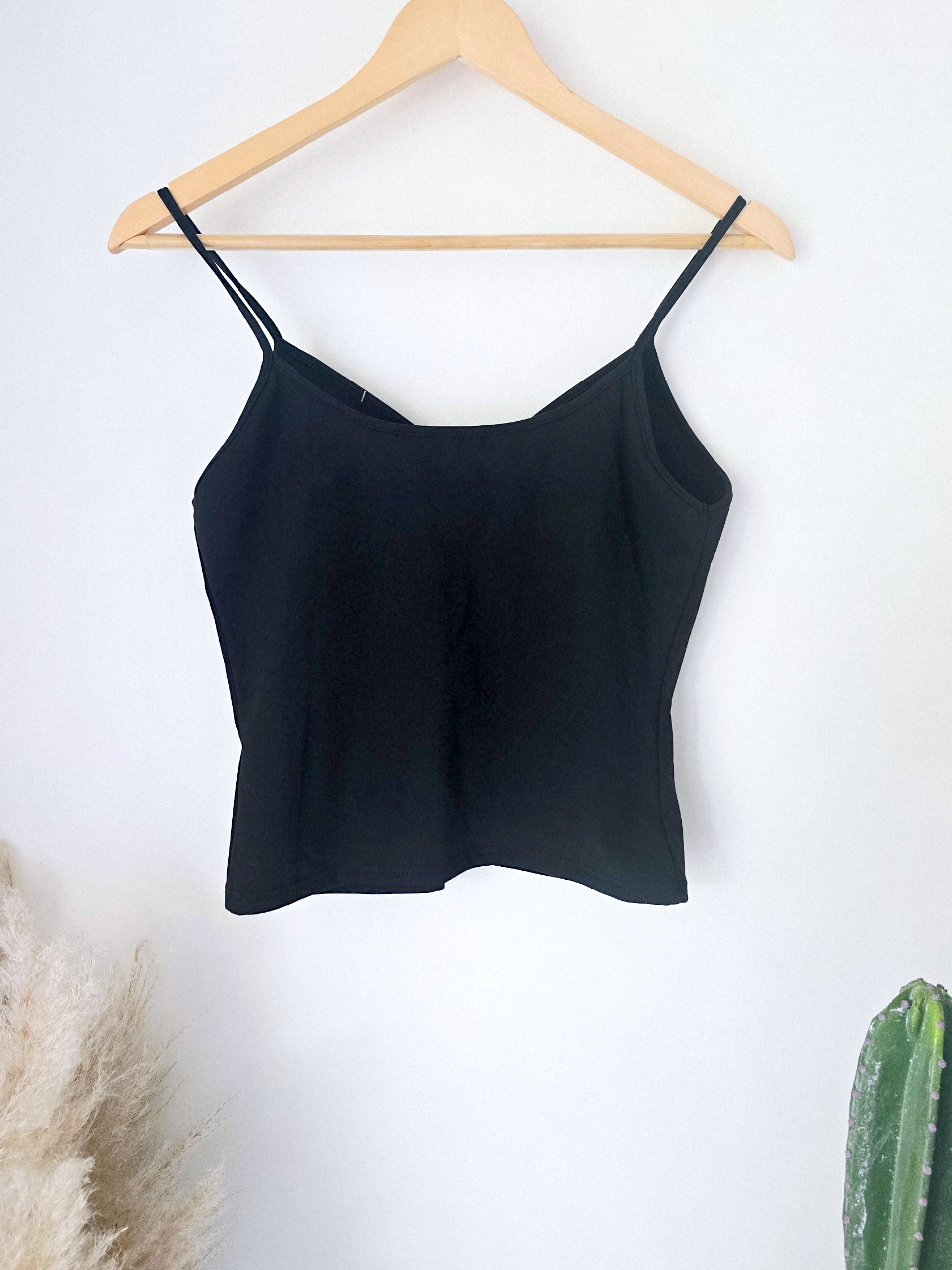 Débardeur noir en lycra - 𝐌𝐚𝐫𝐢𝐧𝐚𝟒𝟒𝐟𝐚𝐦𝐢𝐥𝐲