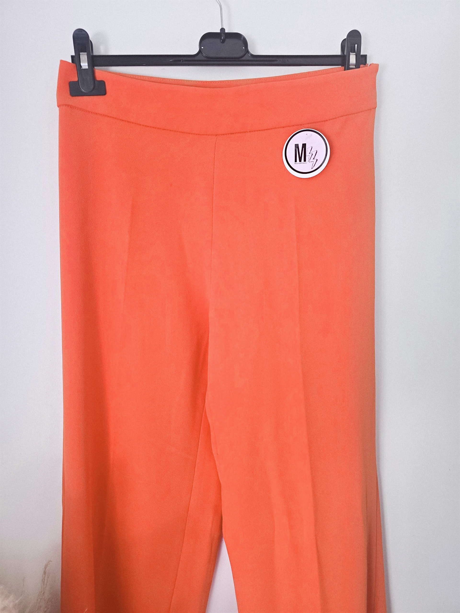 Pantalon palazzo orange - 𝐌𝐚𝐫𝐢𝐧𝐚𝟒𝟒𝐟𝐚𝐦𝐢𝐥𝐲