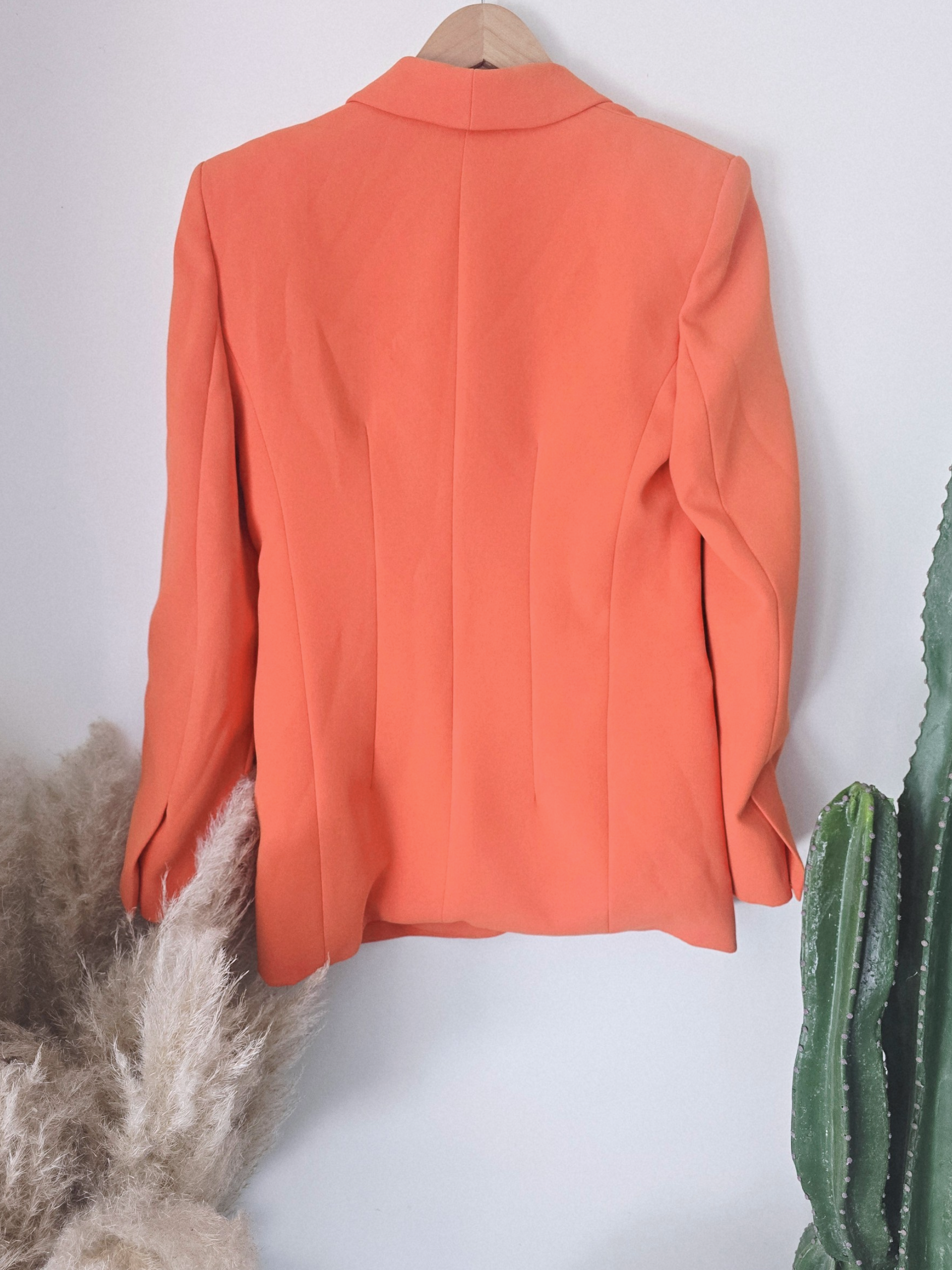 Veste chic orange - 𝐌𝐚𝐫𝐢𝐧𝐚𝟒𝟒𝐟𝐚𝐦𝐢𝐥𝐲