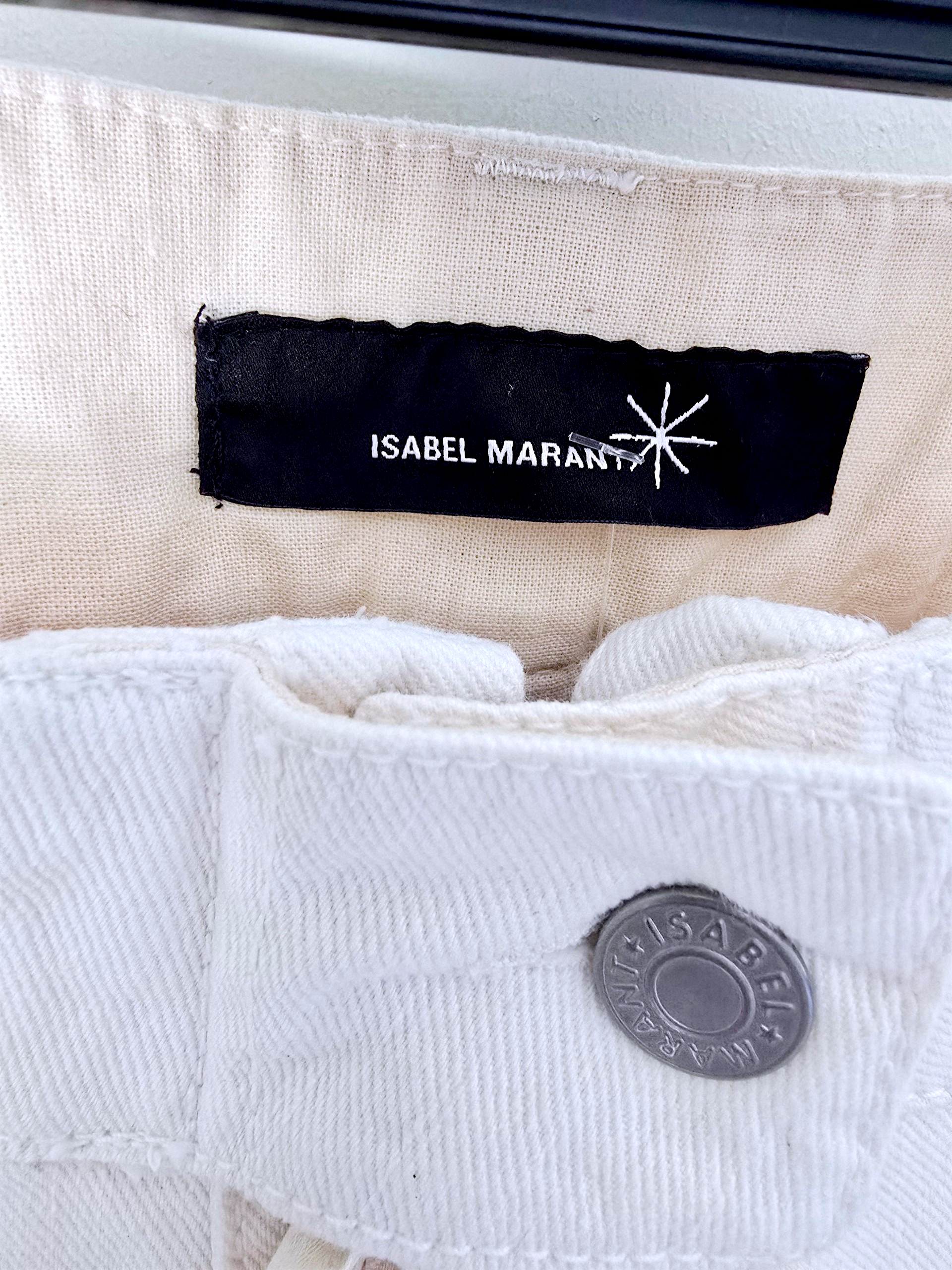 Jean regular blanc - 𝐌𝐚𝐫𝐢𝐧𝐚𝟒𝟒𝐟𝐚𝐦𝐢𝐥𝐲
