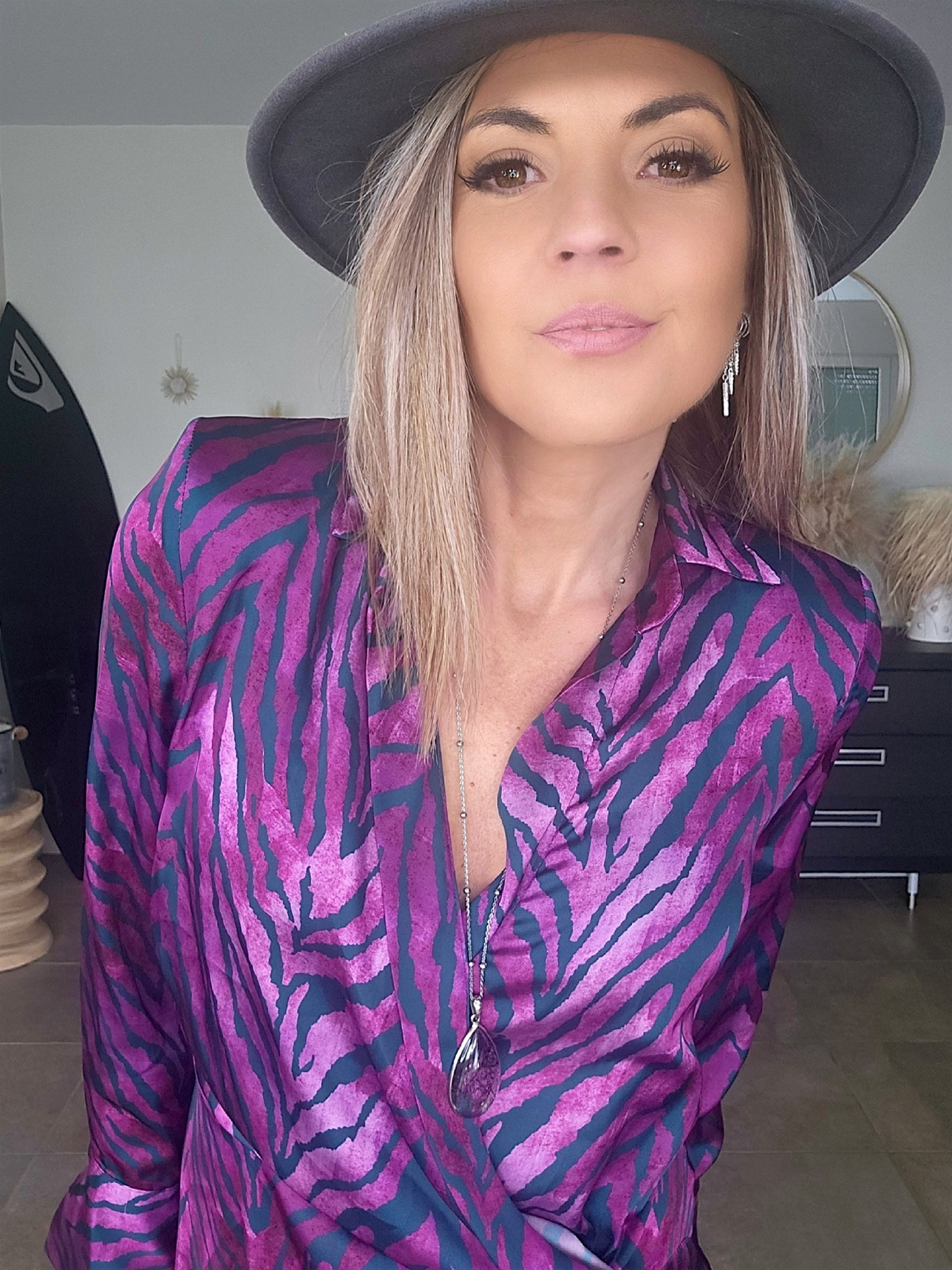 Robe portefeuille zébrée violette - 𝐌𝐚𝐫𝐢𝐧𝐚𝟒𝟒𝐟𝐚𝐦𝐢𝐥𝐲