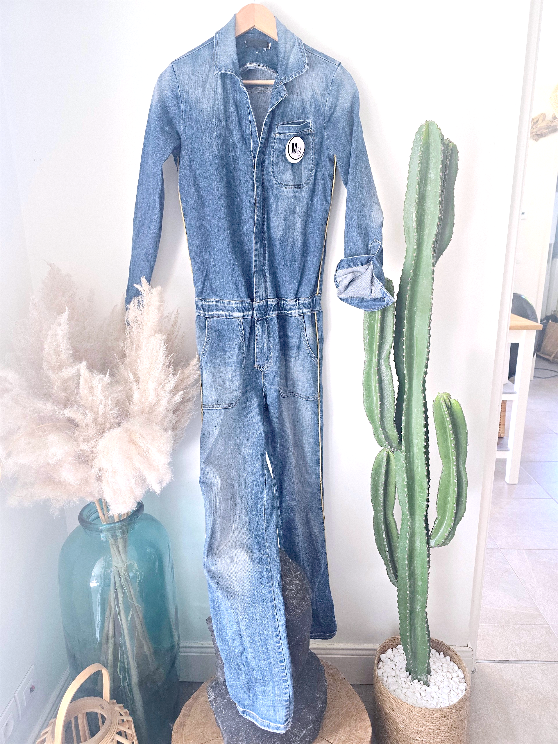 Combinaison en jean bleu délavé - 𝐌𝐚𝐫𝐢𝐧𝐚𝟒𝟒𝐟𝐚𝐦𝐢𝐥𝐲
