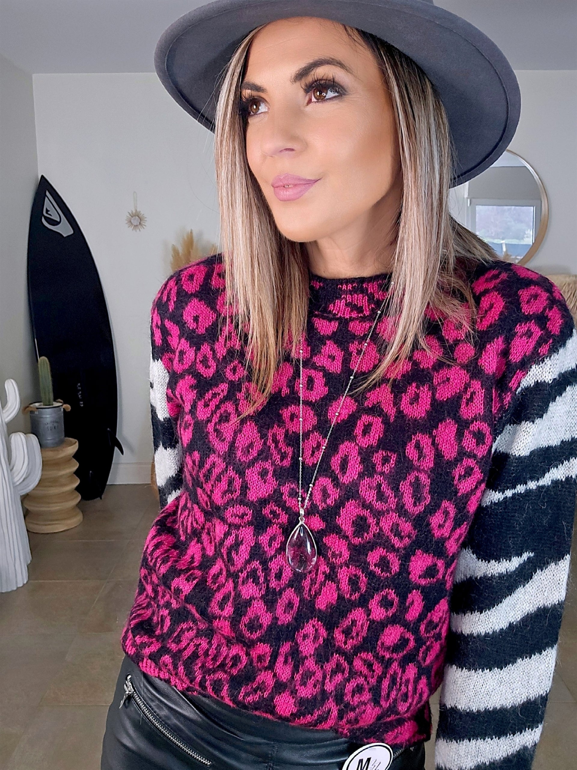 Pull chaud à imprimé léopard rose fuchsia - 𝐌𝐚𝐫𝐢𝐧𝐚𝟒𝟒𝐟𝐚𝐦𝐢𝐥𝐲