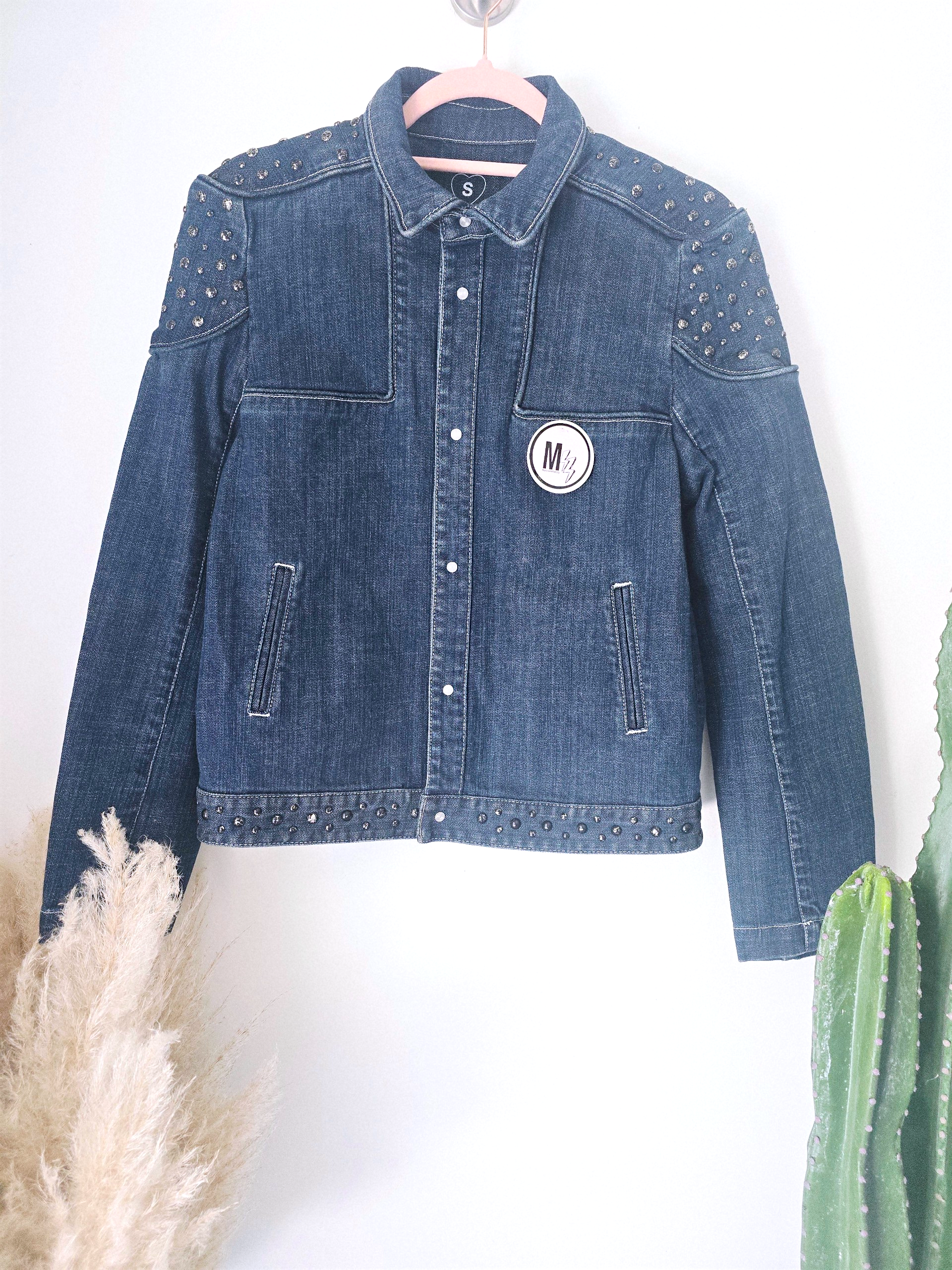 Veste originale en jean bleu brut - 𝐌𝐚𝐫𝐢𝐧𝐚𝟒𝟒𝐟𝐚𝐦𝐢𝐥𝐲
