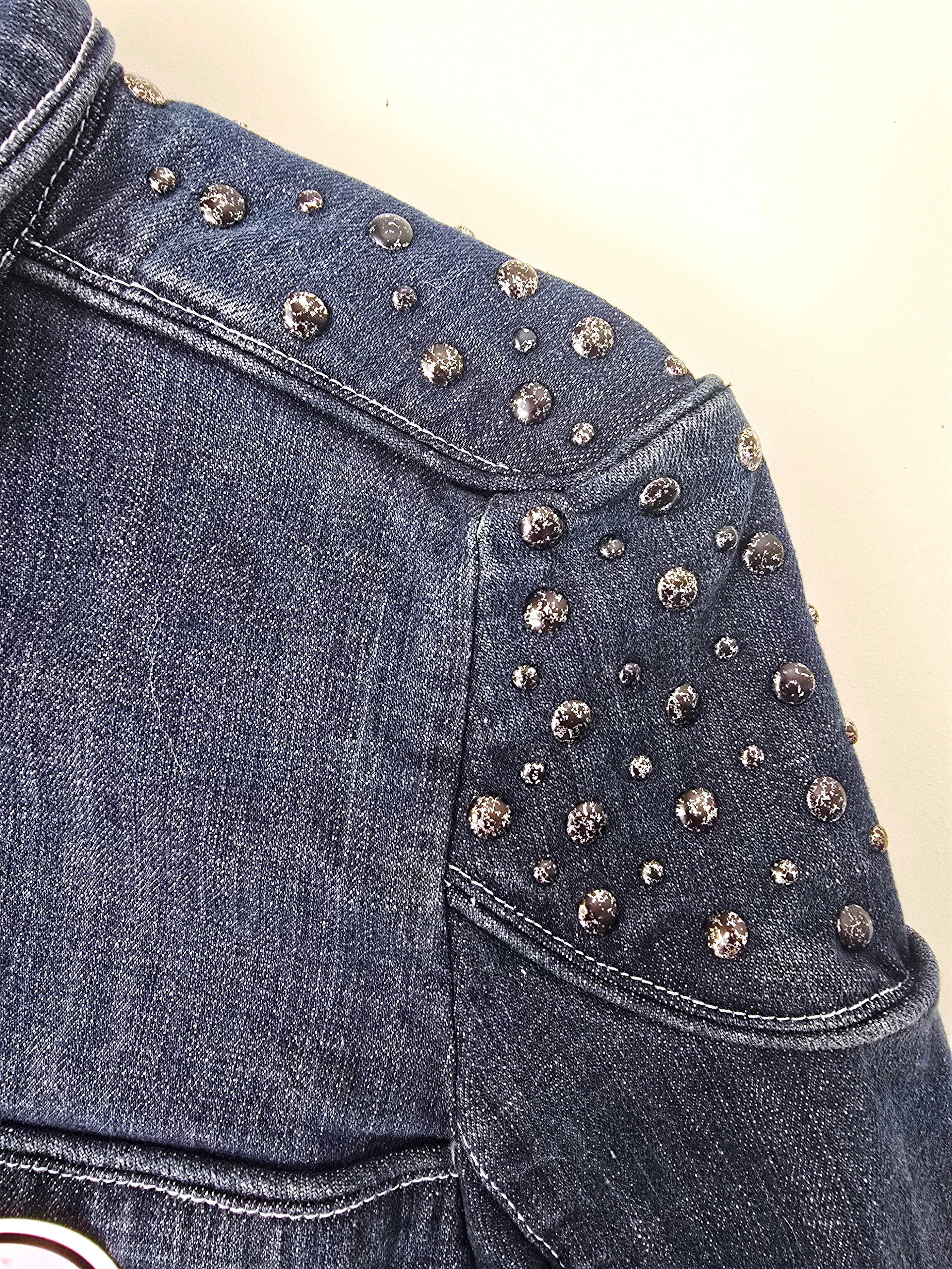 Veste originale en jean bleu brut - 𝐌𝐚𝐫𝐢𝐧𝐚𝟒𝟒𝐟𝐚𝐦𝐢𝐥𝐲