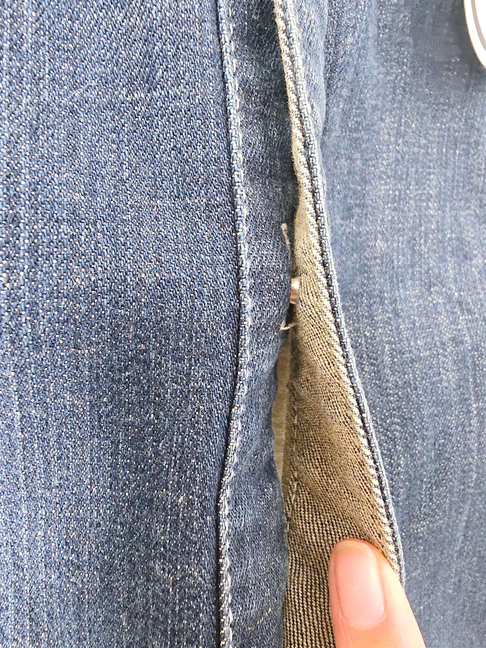 Veste originale en jean bleu brut - 𝐌𝐚𝐫𝐢𝐧𝐚𝟒𝟒𝐟𝐚𝐦𝐢𝐥𝐲