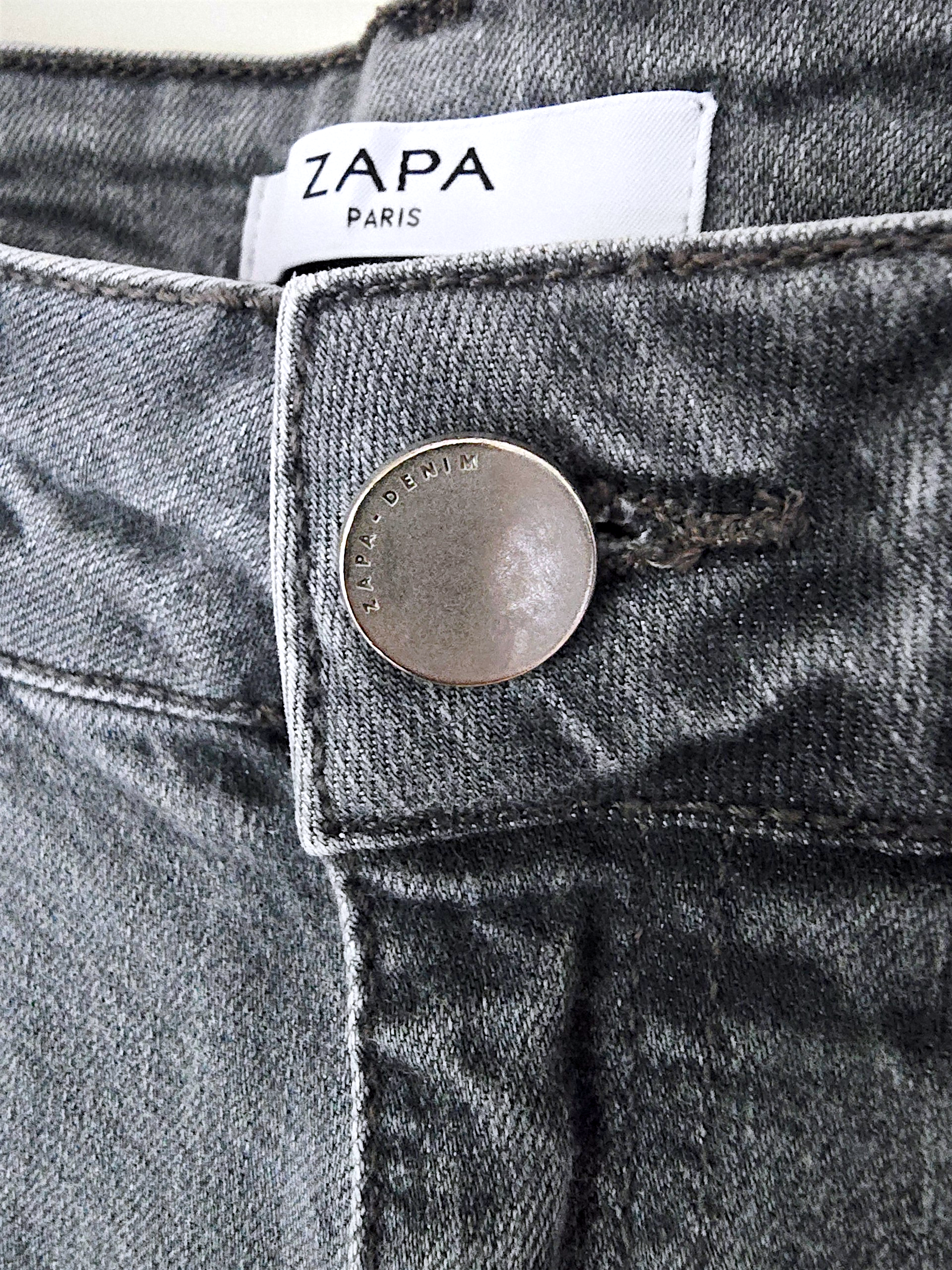 Jean slim fit gris delavé - 𝐌𝐚𝐫𝐢𝐧𝐚𝟒𝟒𝐟𝐚𝐦𝐢𝐥𝐲