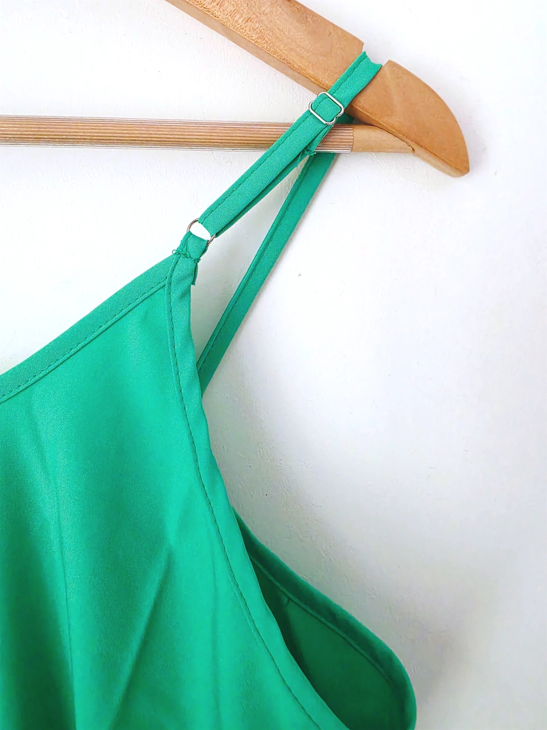 Débardeur vert fluo - 𝐌𝐚𝐫𝐢𝐧𝐚𝟒𝟒𝐟𝐚𝐦𝐢𝐥𝐲