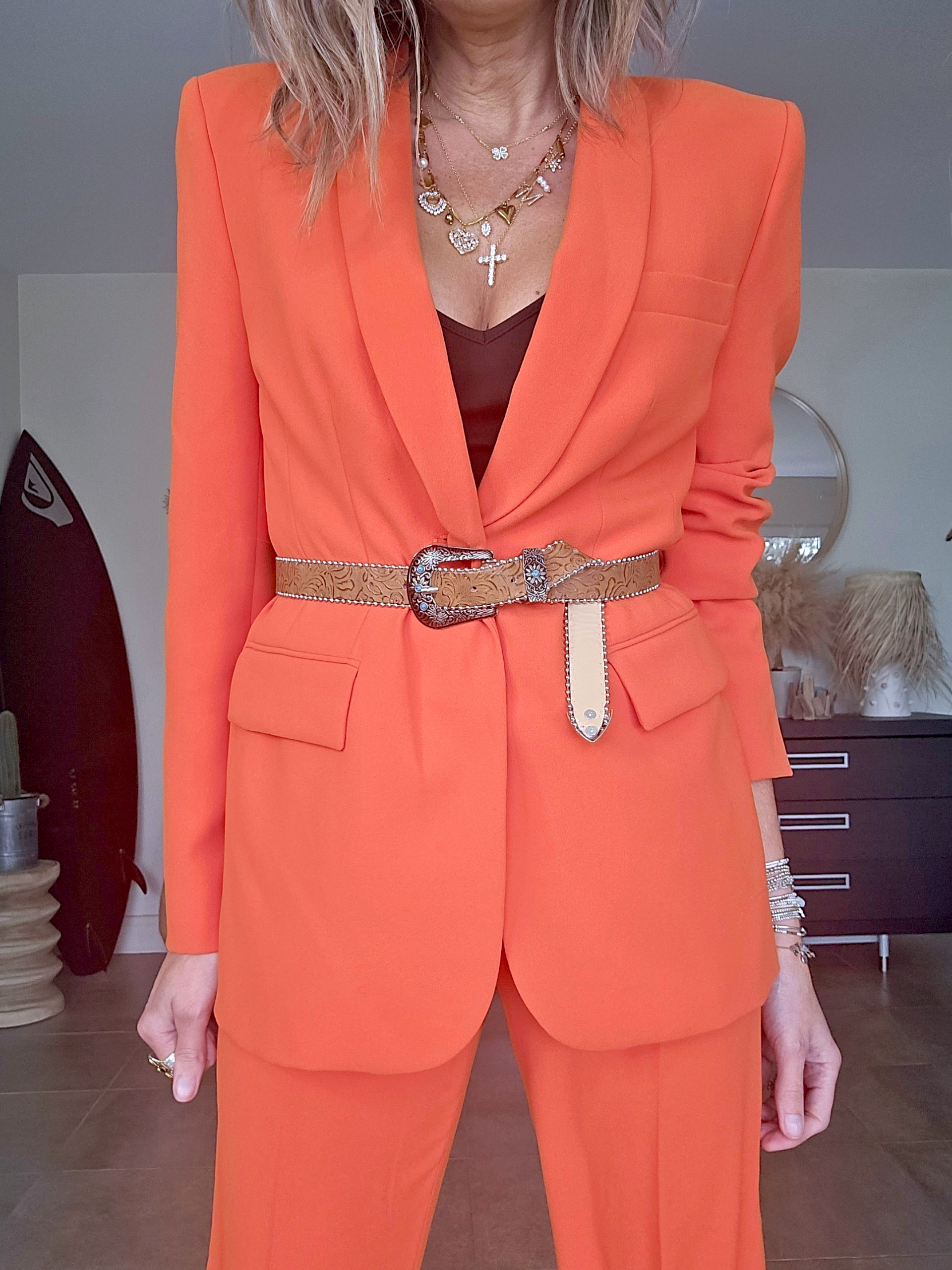 Veste chic orange - 𝐌𝐚𝐫𝐢𝐧𝐚𝟒𝟒𝐟𝐚𝐦𝐢𝐥𝐲