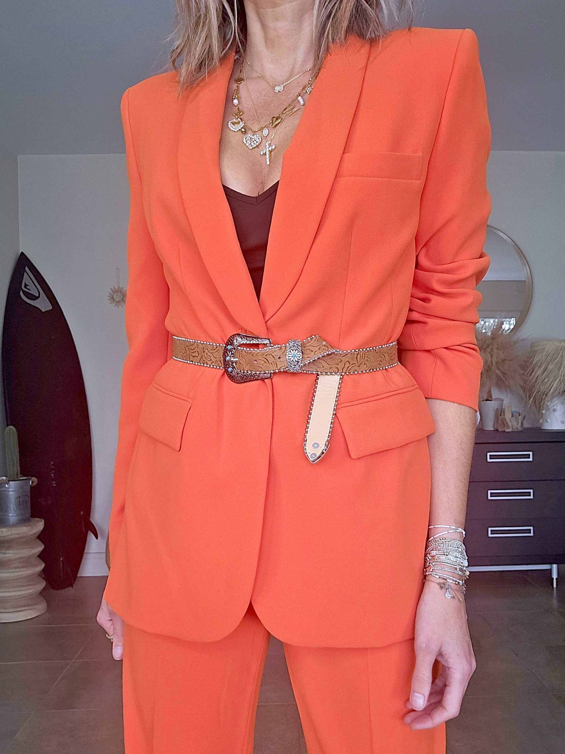 Veste chic orange - 𝐌𝐚𝐫𝐢𝐧𝐚𝟒𝟒𝐟𝐚𝐦𝐢𝐥𝐲