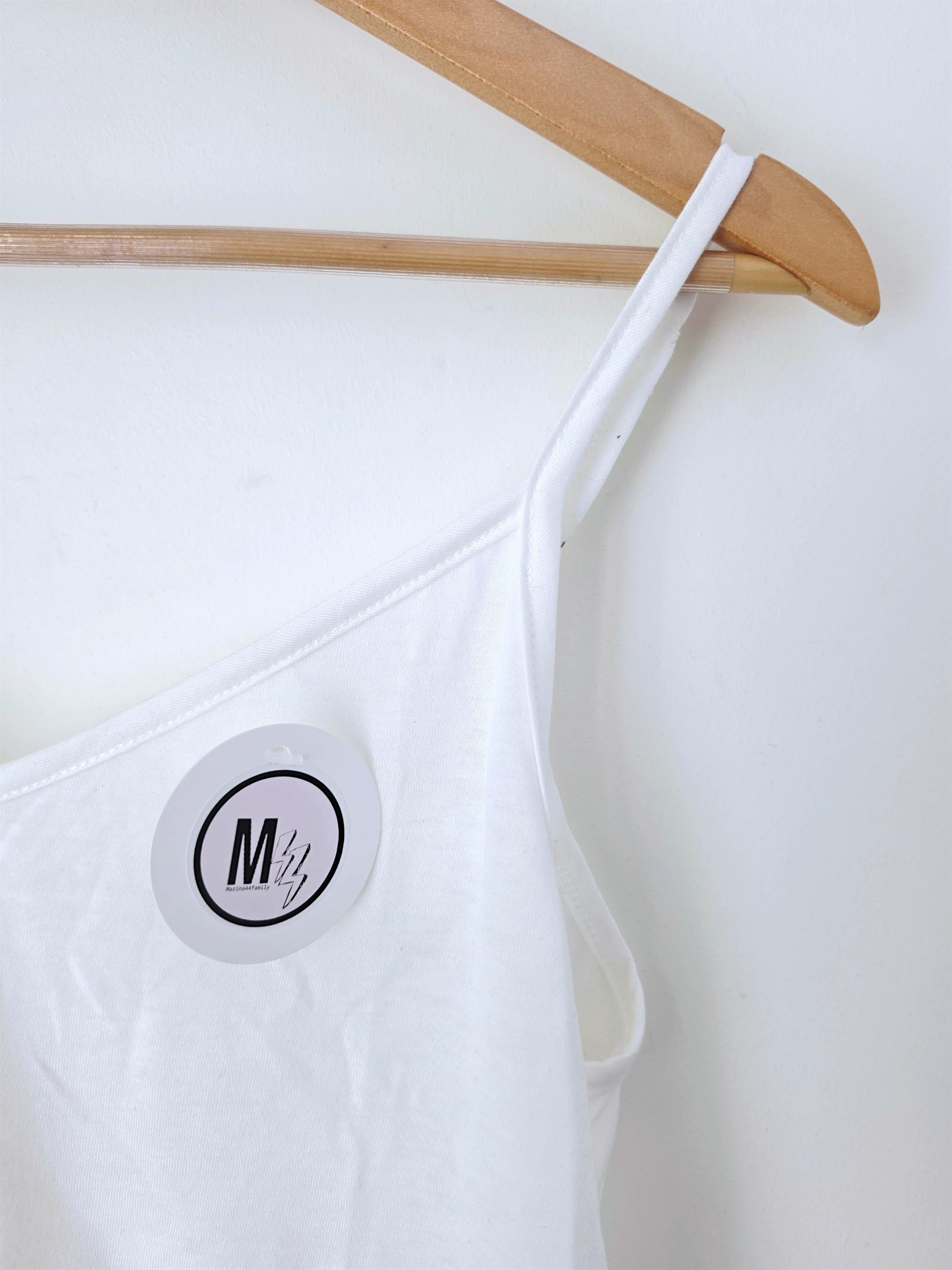 Débardeur blanc en coton - 𝐌𝐚𝐫𝐢𝐧𝐚𝟒𝟒𝐟𝐚𝐦𝐢𝐥𝐲