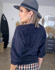 Pull noir ajouré maille poilue - 𝐌𝐚𝐫𝐢𝐧𝐚𝟒𝟒𝐟𝐚𝐦𝐢𝐥𝐲