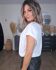 T-shirt blanc muni de perles multicolores peace n'love - 𝐌𝐚𝐫𝐢𝐧𝐚𝟒𝟒𝐟𝐚𝐦𝐢𝐥𝐲