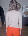Pull beige vintage orange fluo - 𝐌𝐚𝐫𝐢𝐧𝐚𝟒𝟒𝐟𝐚𝐦𝐢𝐥𝐲