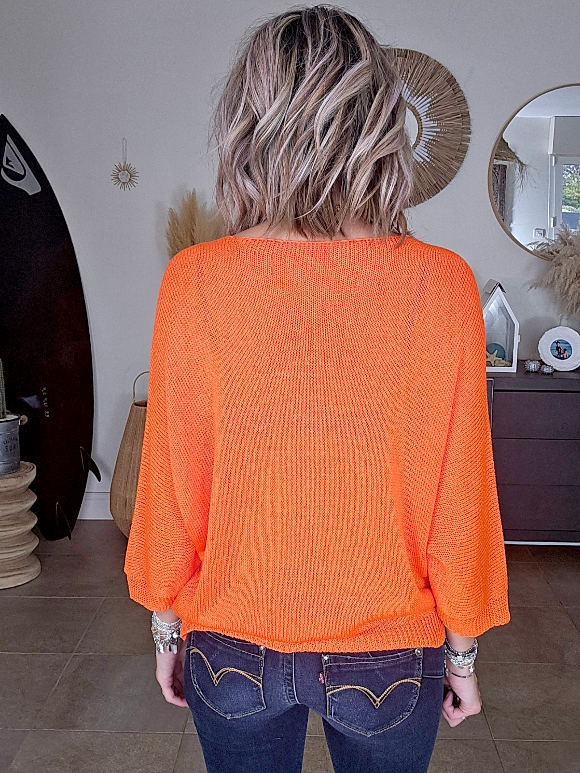 Pull orange fluo bohème - 𝐌𝐚𝐫𝐢𝐧𝐚𝟒𝟒𝐟𝐚𝐦𝐢𝐥𝐲