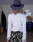 Pull blanc avec dentelle - 𝐌𝐚𝐫𝐢𝐧𝐚𝟒𝟒𝐟𝐚𝐦𝐢𝐥𝐲