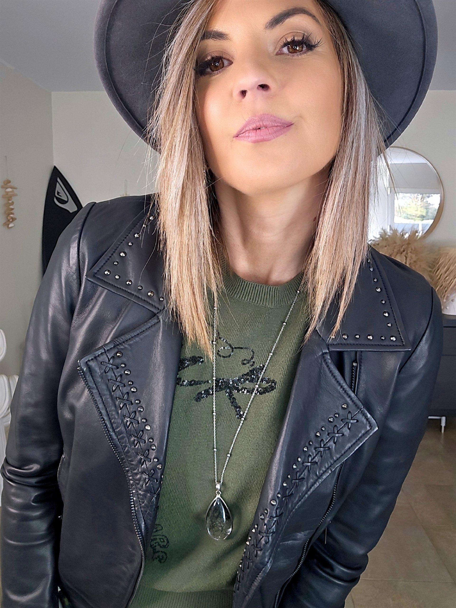Perfecto noir 100% cuir - 𝐌𝐚𝐫𝐢𝐧𝐚𝟒𝟒𝐟𝐚𝐦𝐢𝐥𝐲